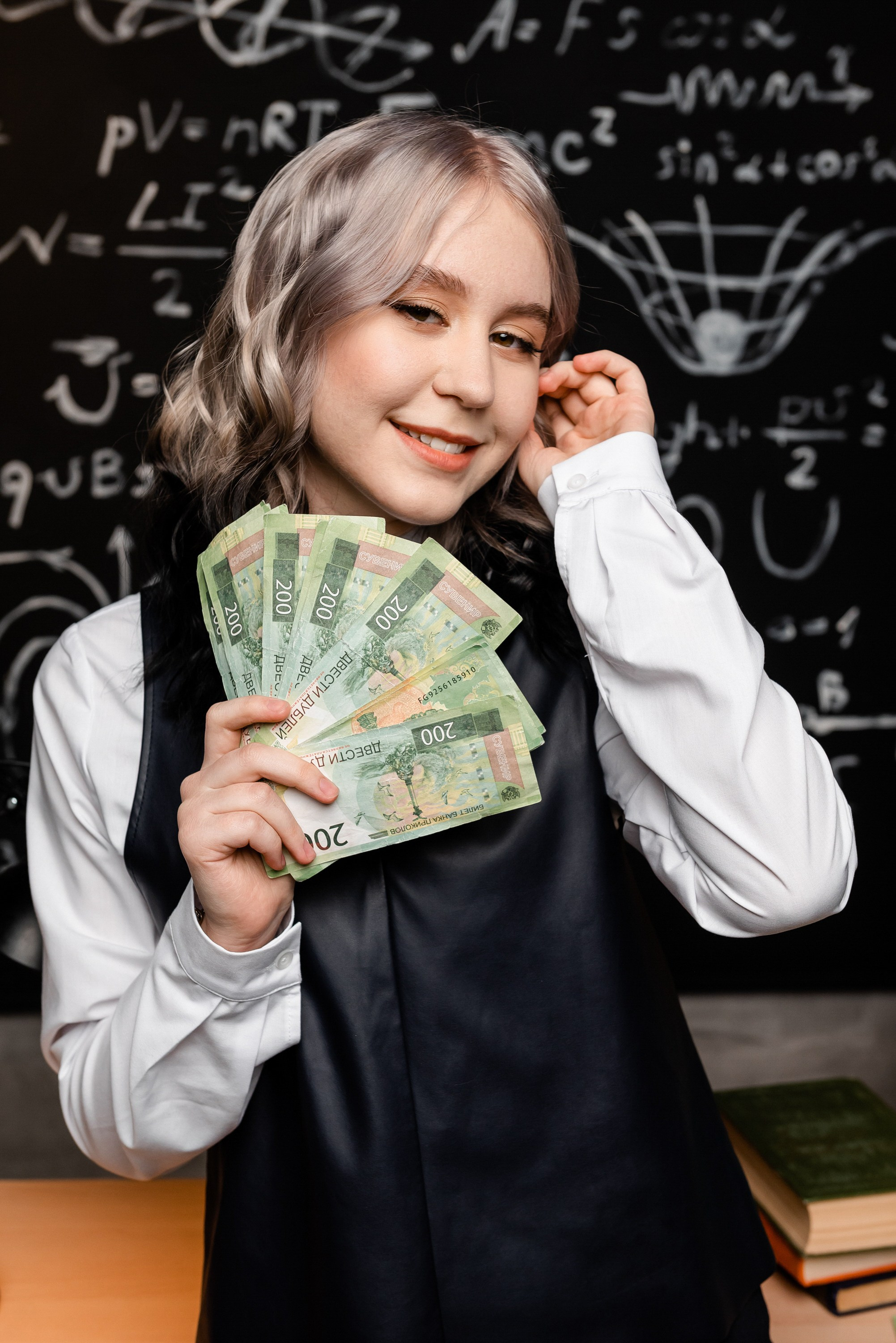 Banana Book — бутик выпускных альбомов