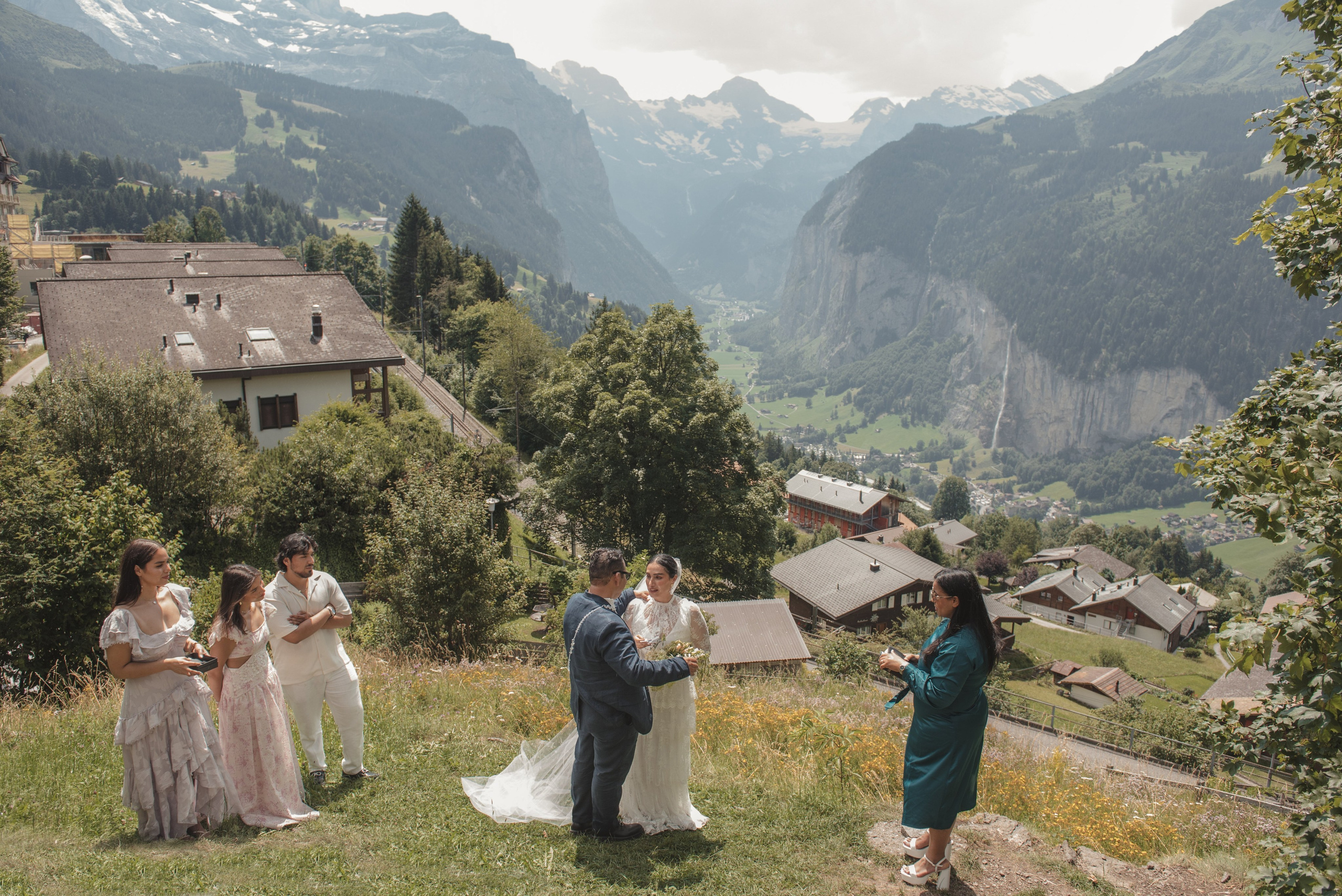 Berta & Orlando (Lauterbrunnen, Switzerland). Photographer in Interlaken area