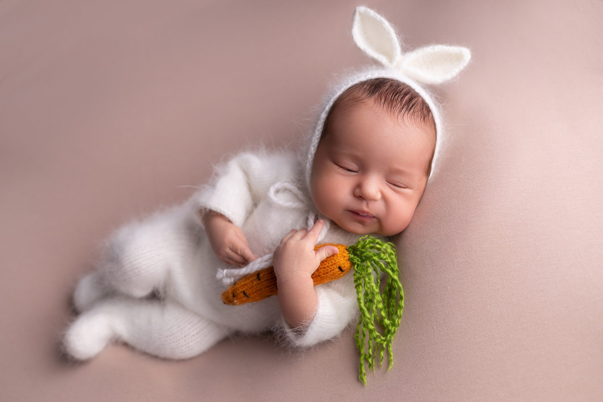 Фотограф новорожденных малышей в Омске и Омской области Эльвира Камаева
