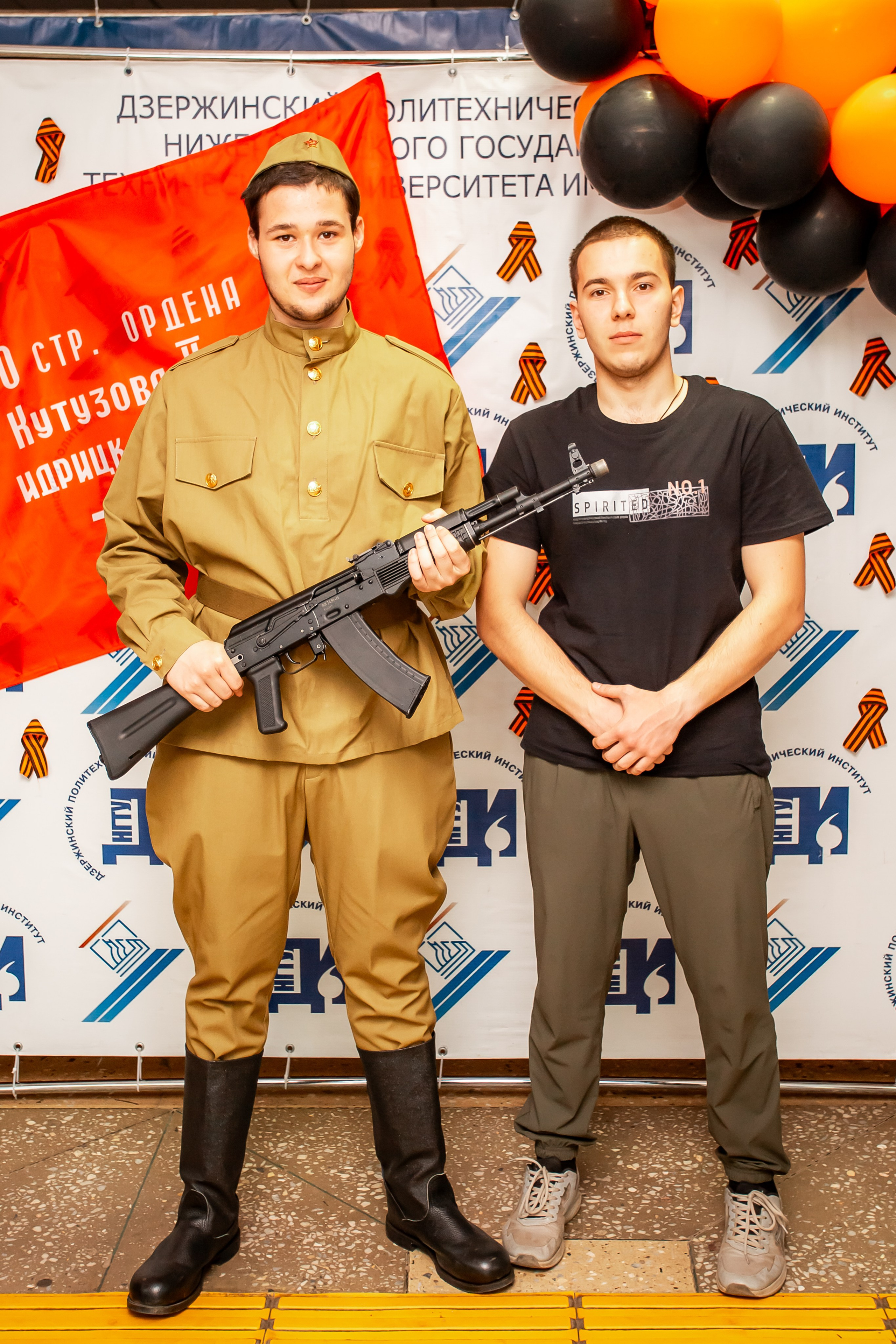 9 Мая в Политехе. Репортажный фотограф в Дзержинске и Нижнем Новгороде — Тимофей Диков