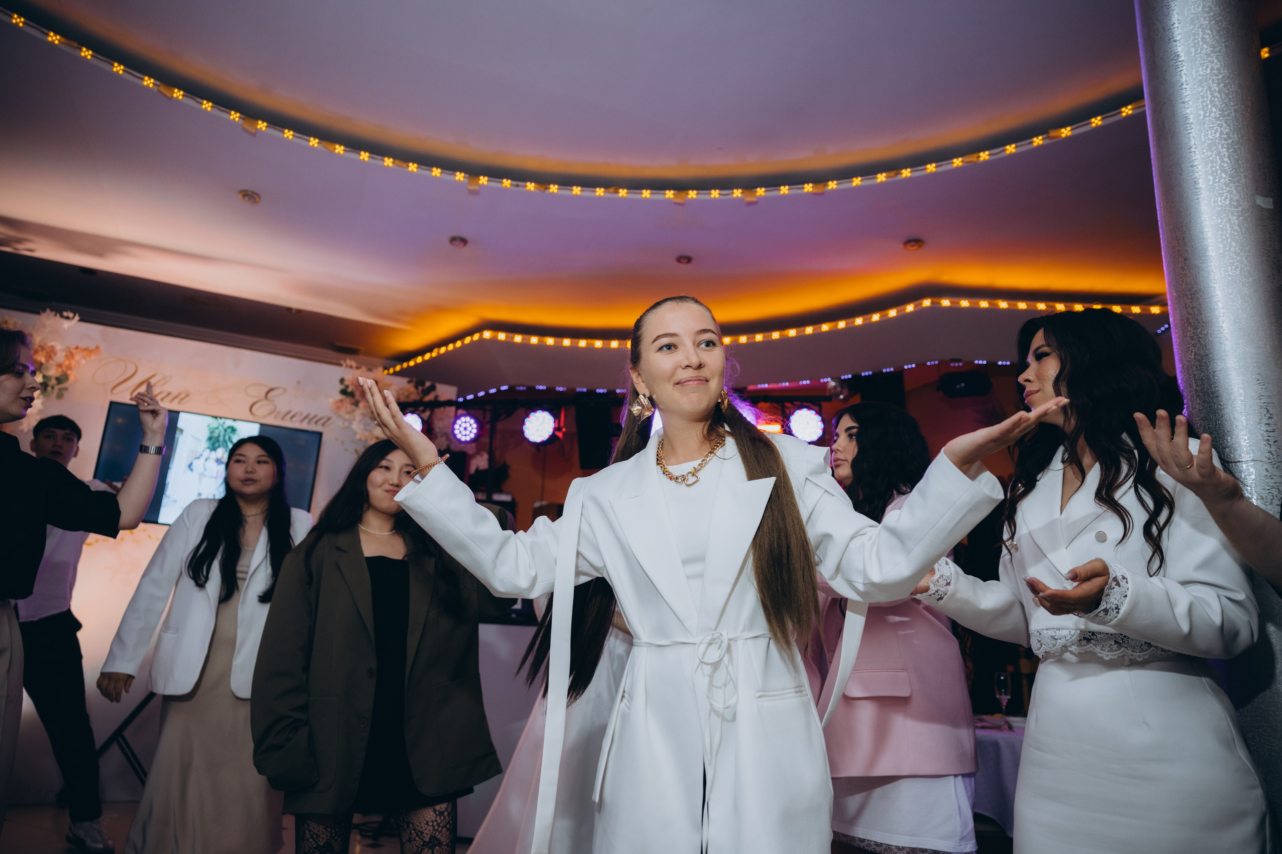 Иван и Елена. Свадебный, семейный фотограф в Иркутске Светлана Макаричева