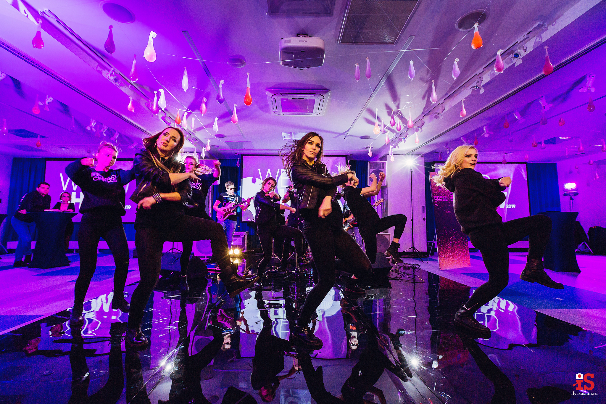 Карелия события, репортажи событий Птз, Репортажное фото, фото событий, репортажный фотограф Птз, съемка концертов, съемка выпускных, фотограф на выпускной, фотограф на корпоратив Петрозаводск, события, мероприятия фото, концерты, корпоративы, выставки, торжества, тимбилдинг, выставки, презентации