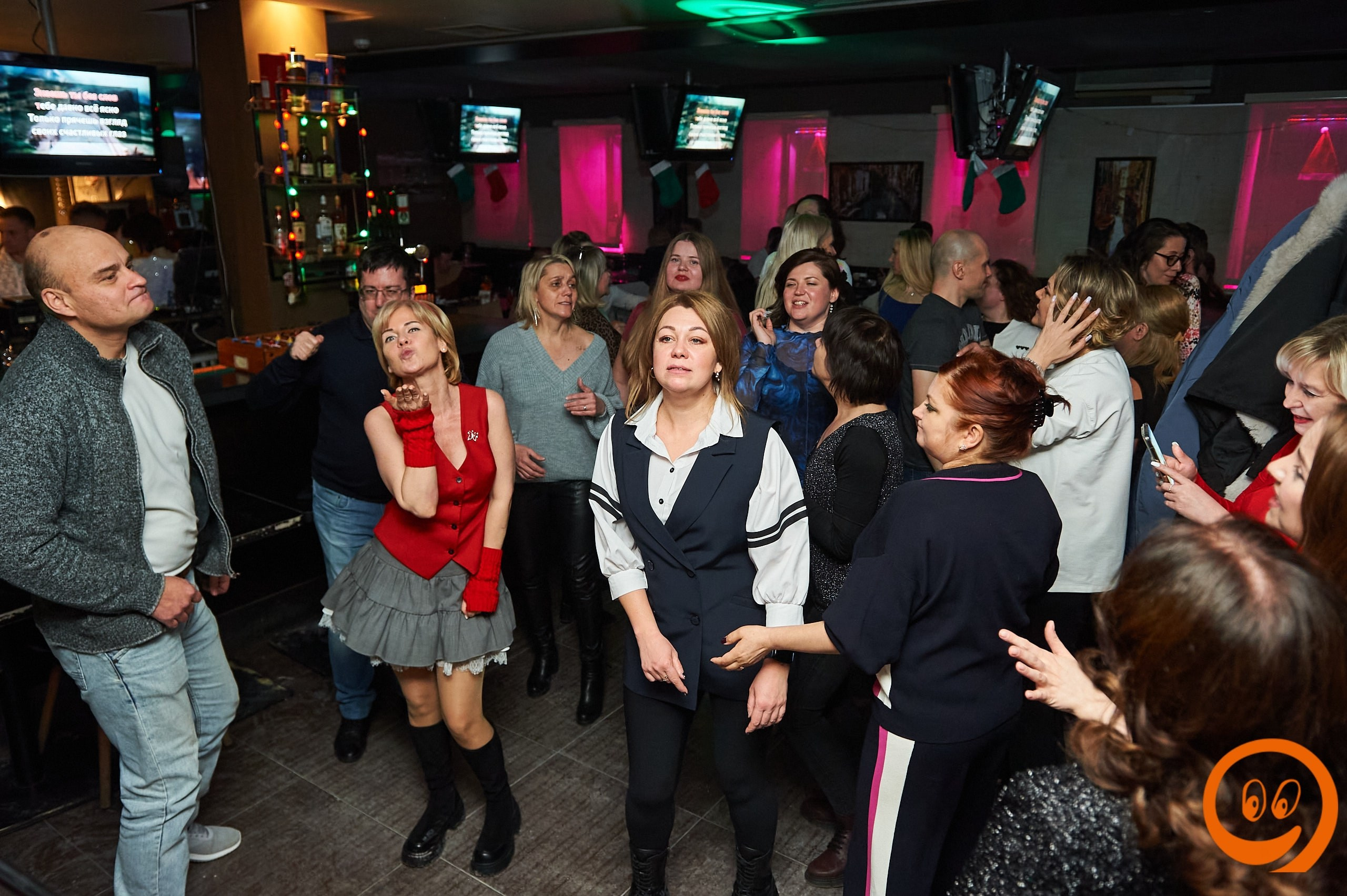 Поющие в ночи. Караоке-вечеринка | 06.01.25. Галерея Фантим