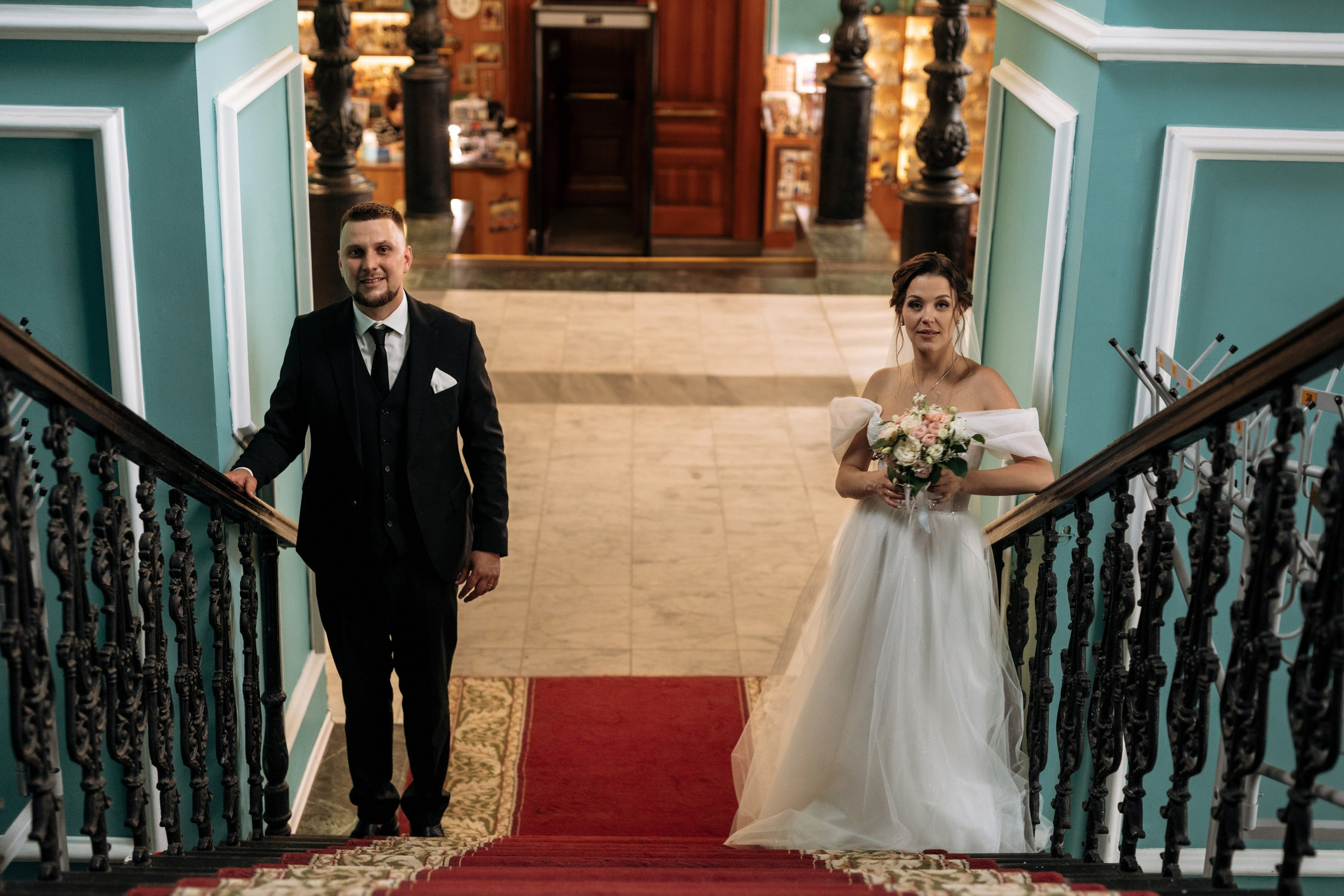 Свадебный день Яны и Максима, прогулка в лесу, Картинная галерея в Тамбове. Свадебный фотограф в Тамбове Павел Четвертков