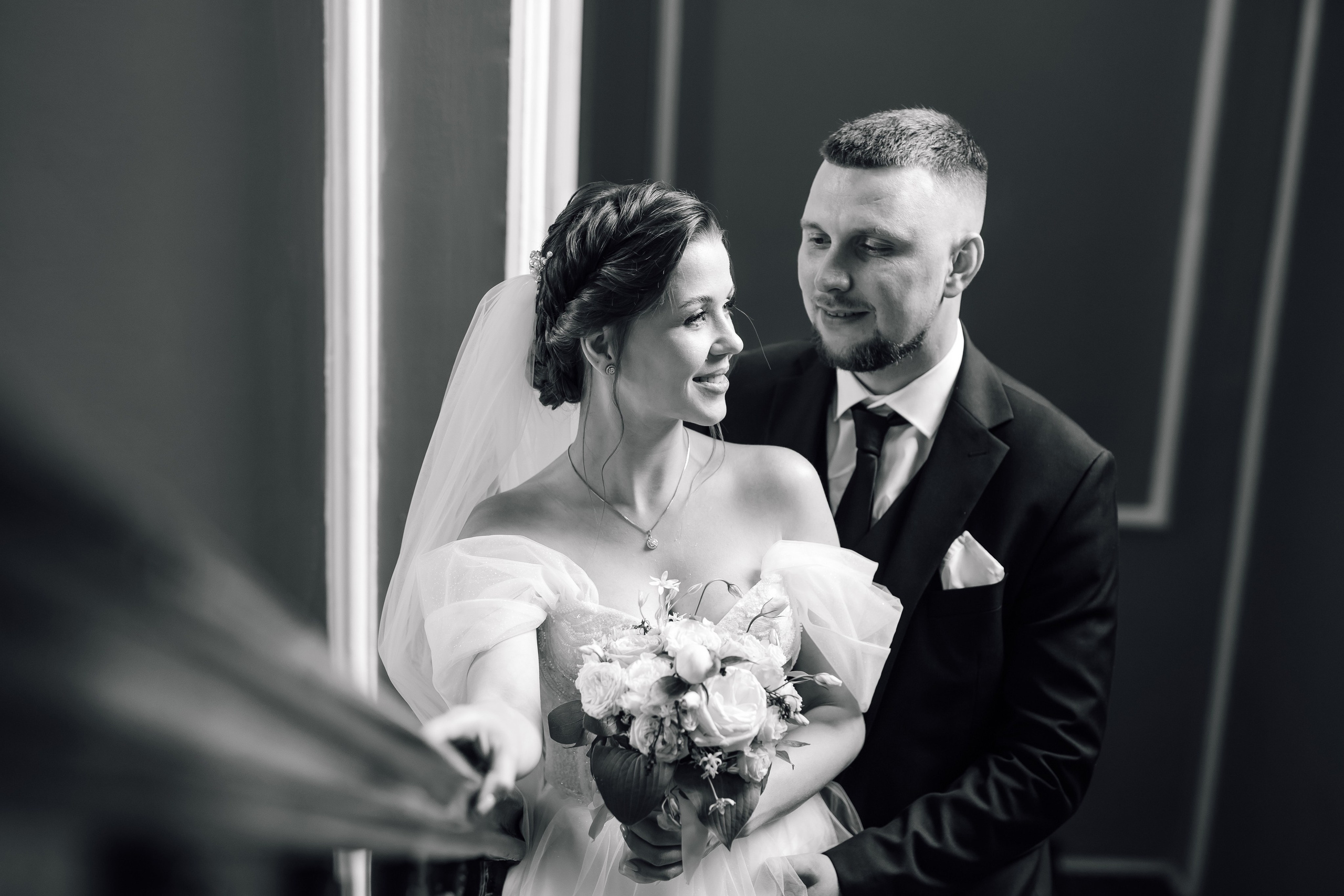 Свадебный день Яны и Максима, прогулка в лесу, Картинная галерея в Тамбове. Свадебный фотограф в Тамбове Павел Четвертков