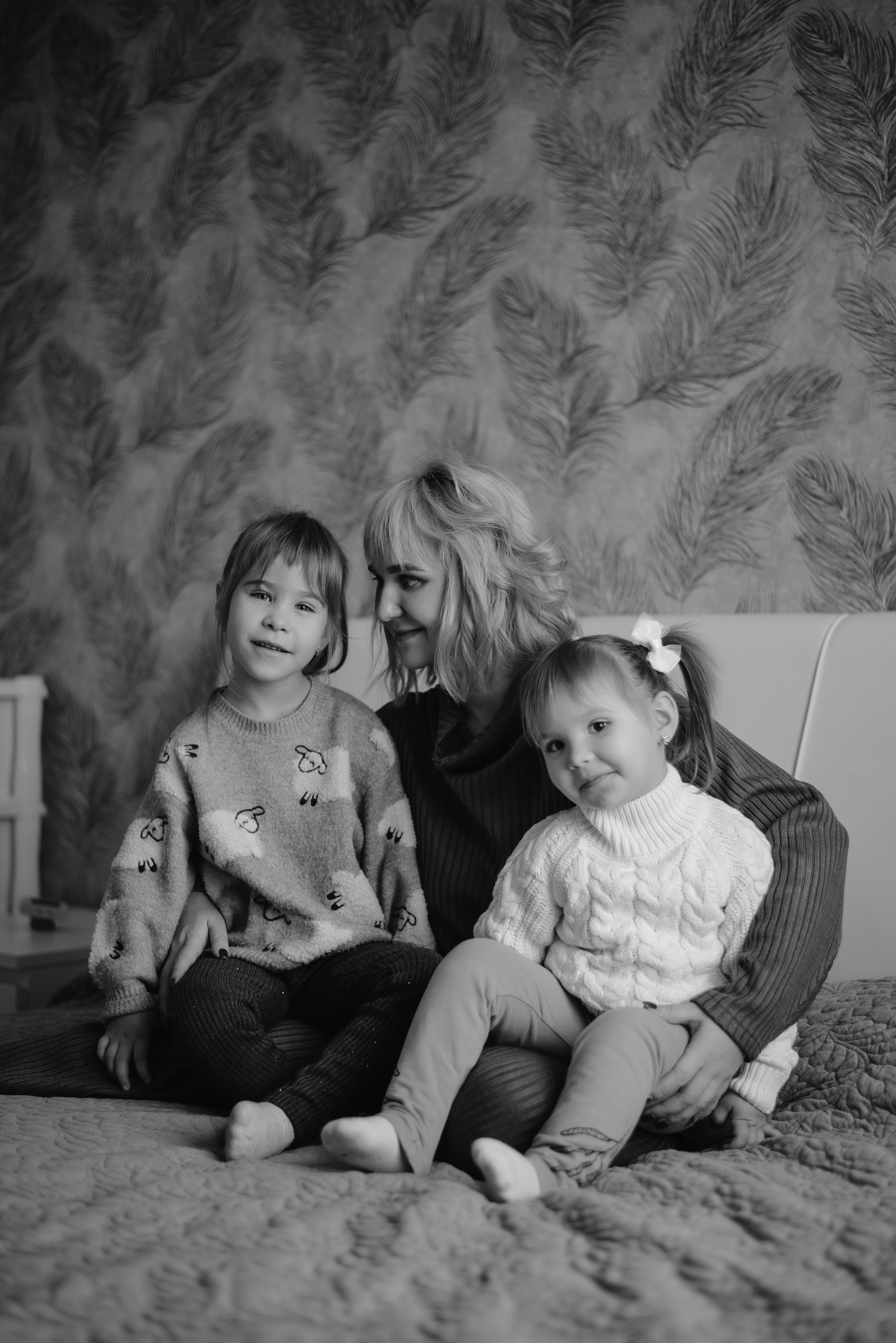 Ира, Вика и Софа. Ирина Метелица фотограф на Шикотане