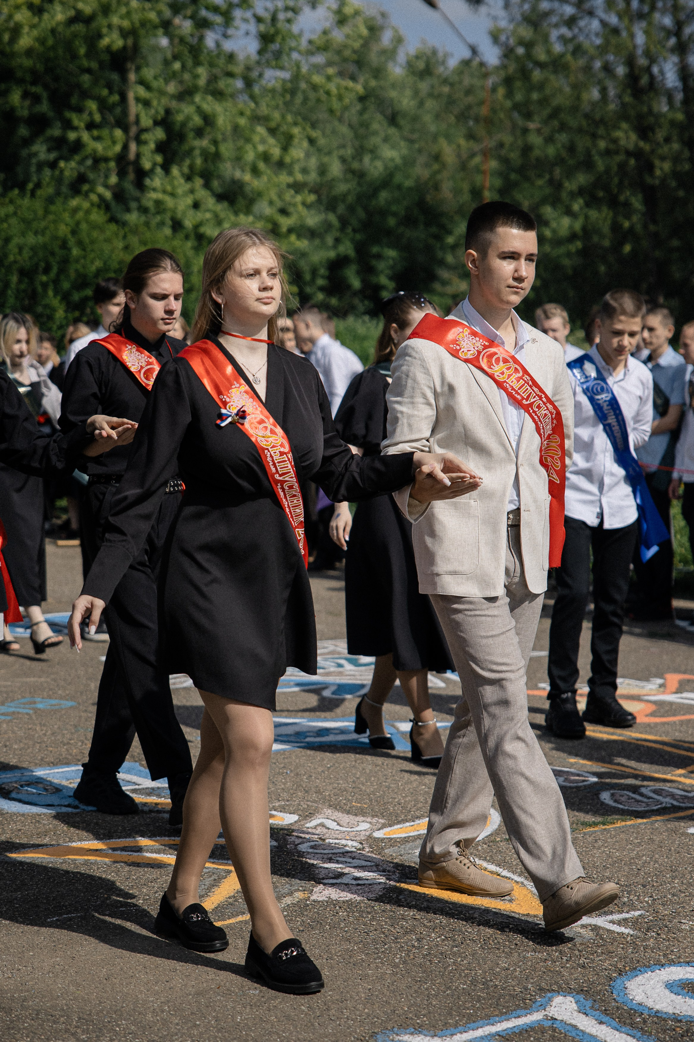 Последний звонок — линейка. Свадебный фотограф Роман Еремеев
