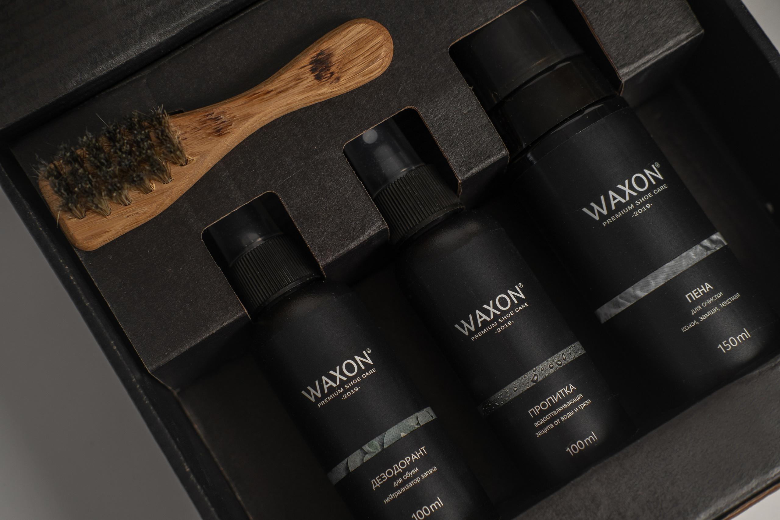 Средства для ухода за обувью снять для вальдберис в СПб. Фотосессия для маркетплейсов