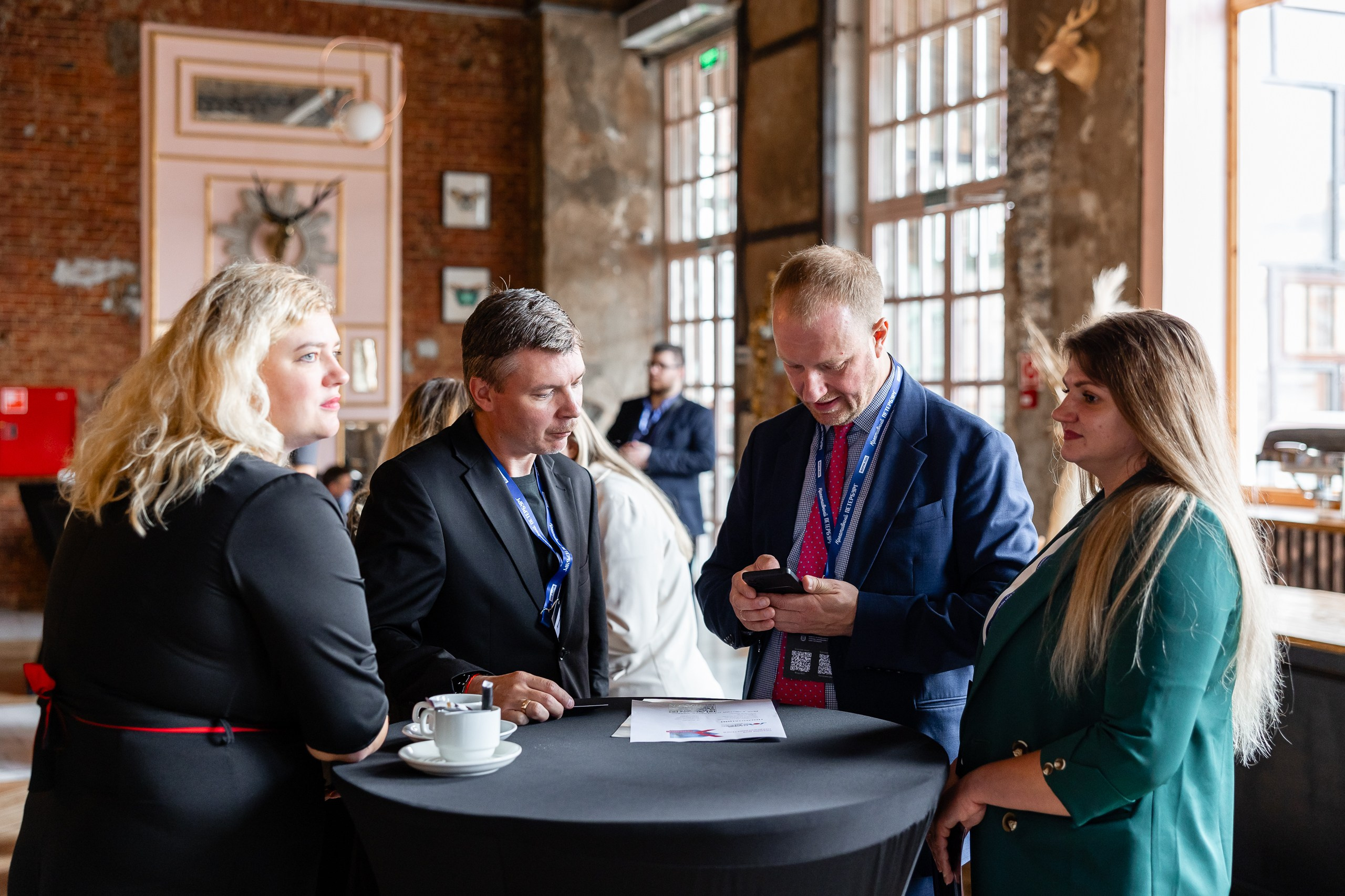 Форум «Креативный Петербург». Фотограф в Санкт-Петербурге — Сергей Петров