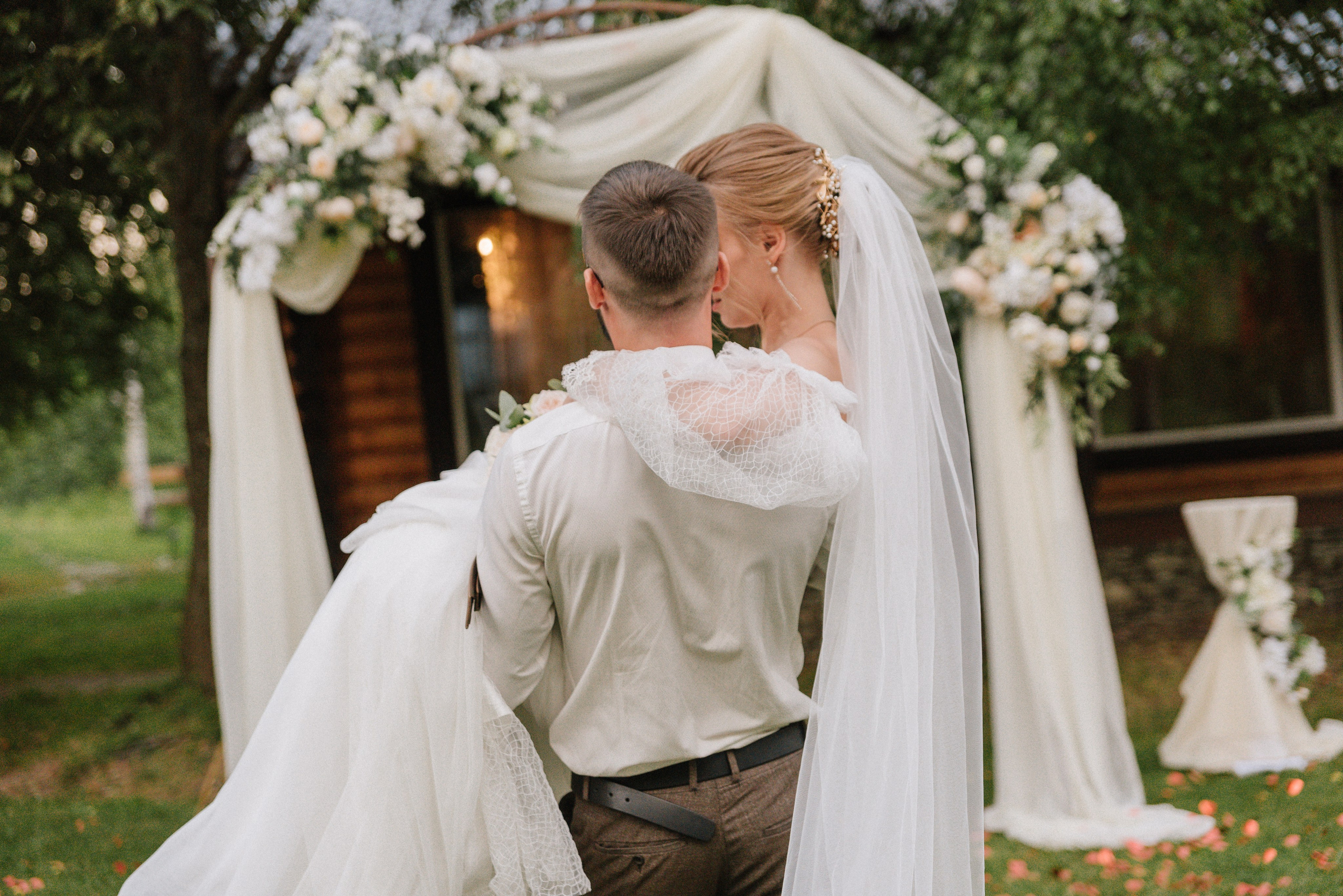 Свадьба Александра и Арины 6.08.2022. Душевный фотограф Ильсия Валеева. Не путать с душным