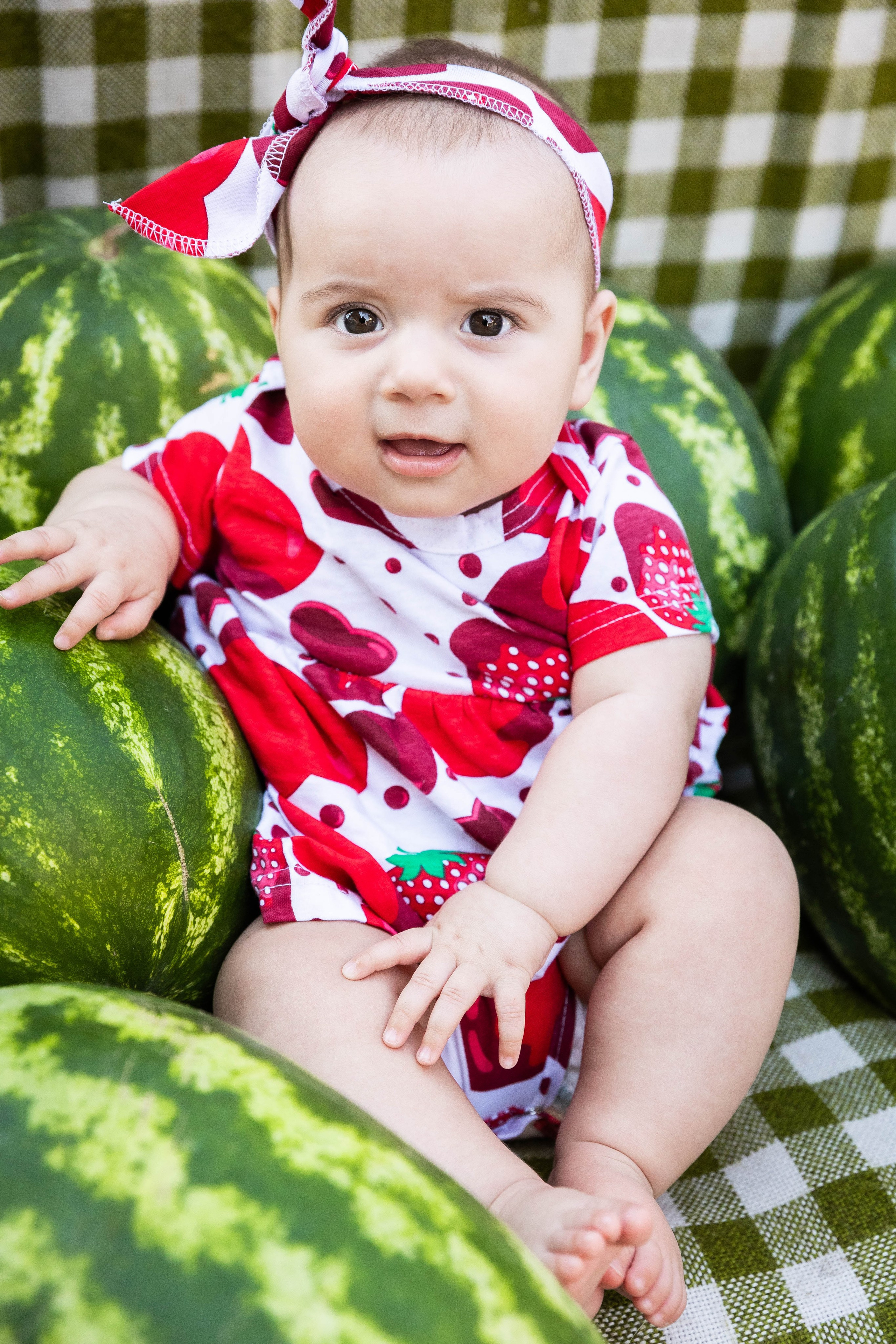 Анютка и арбузы. Фотограф-АниМалист Анна Абрамова