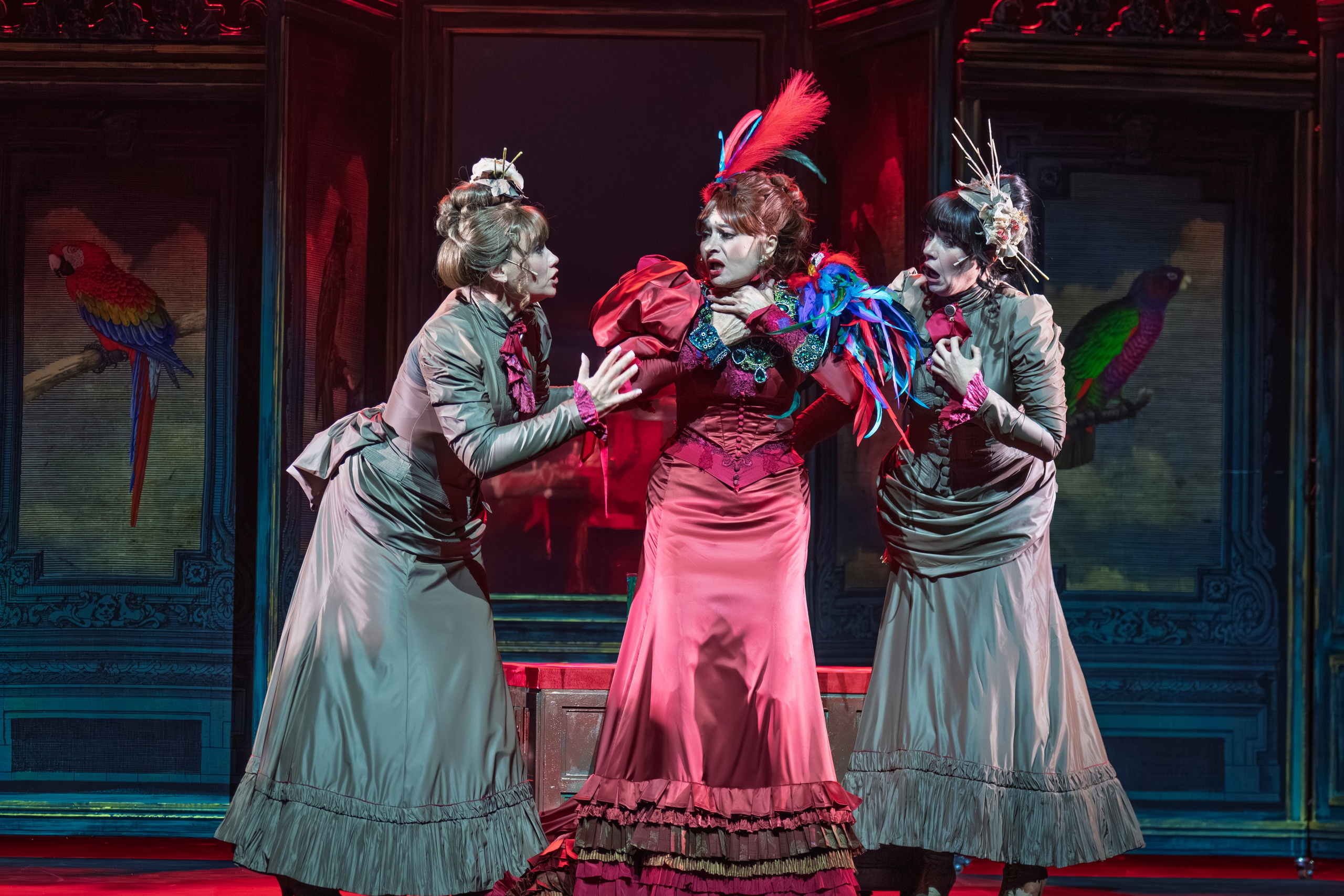 Театр Терезы Дуровой: Малахитовая Шкатулка. Сайт фотографа Сергея Абрамова