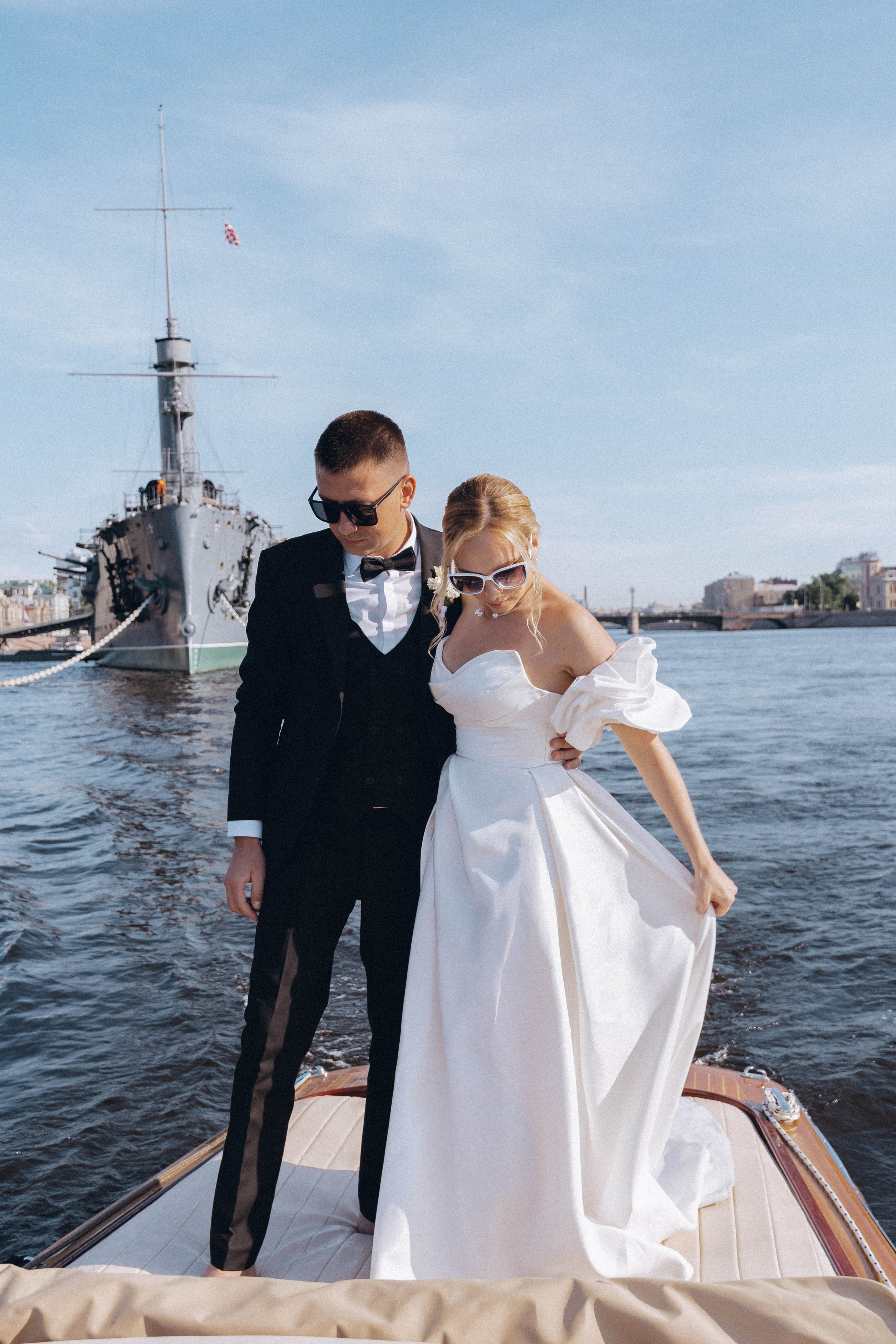 СВАДЕНБНАЯ СЬЕМКА НА КАТЕРЕ ПО КАНАЛАМ САНКТ-ПЕТЕРБУРГА И В АКВАТОРИИ НЕВЫ. Профессиональный фотограф, Санкт-Петербург — Виктория Богомолова