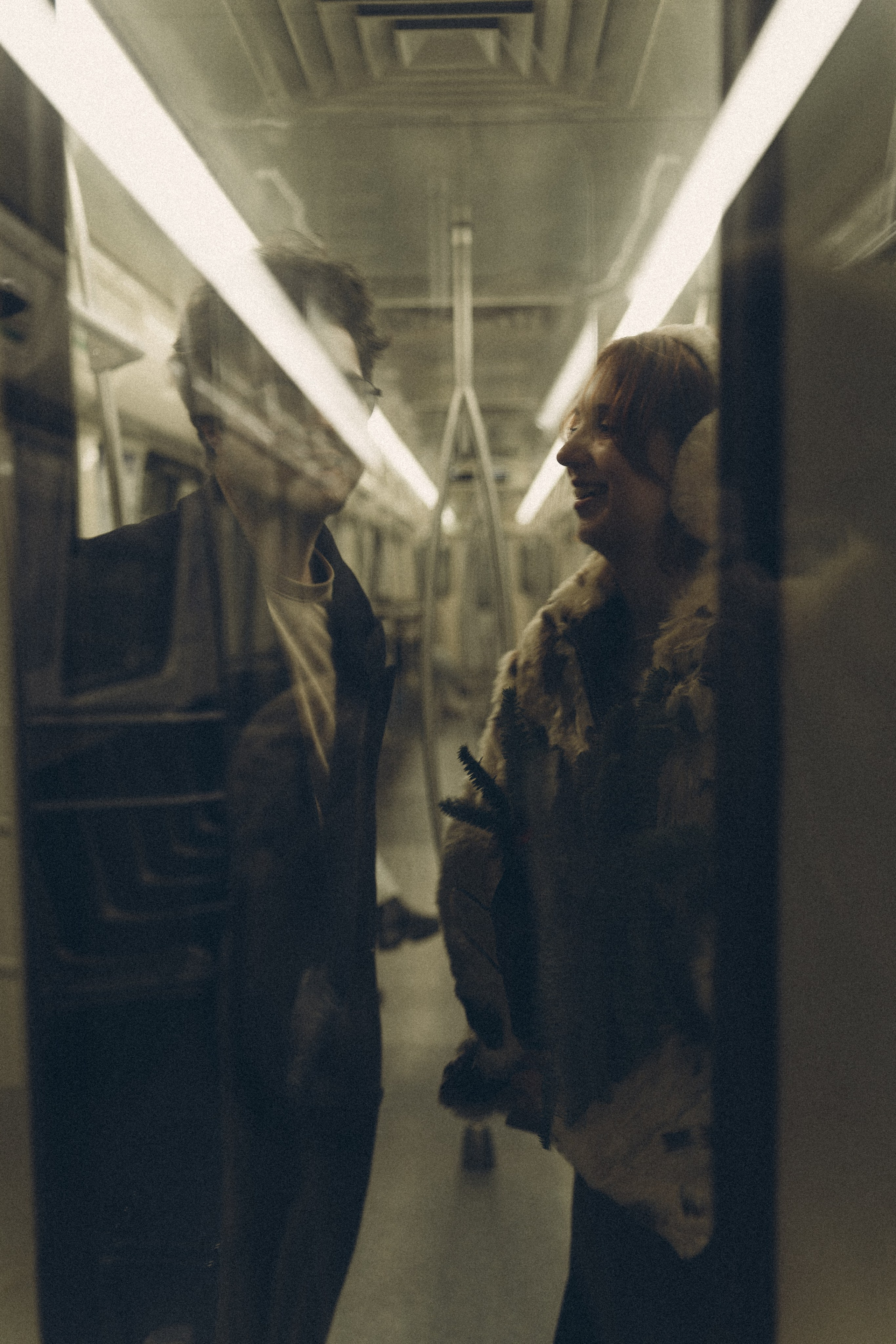 НОВОГОДНЯЯ ФОТОСЕСИИЯ ПАРЫ В МЕТРО ЛЮБОВЬ. Профессиональный фотограф, Санкт-Петербург — Виктория Богомолова