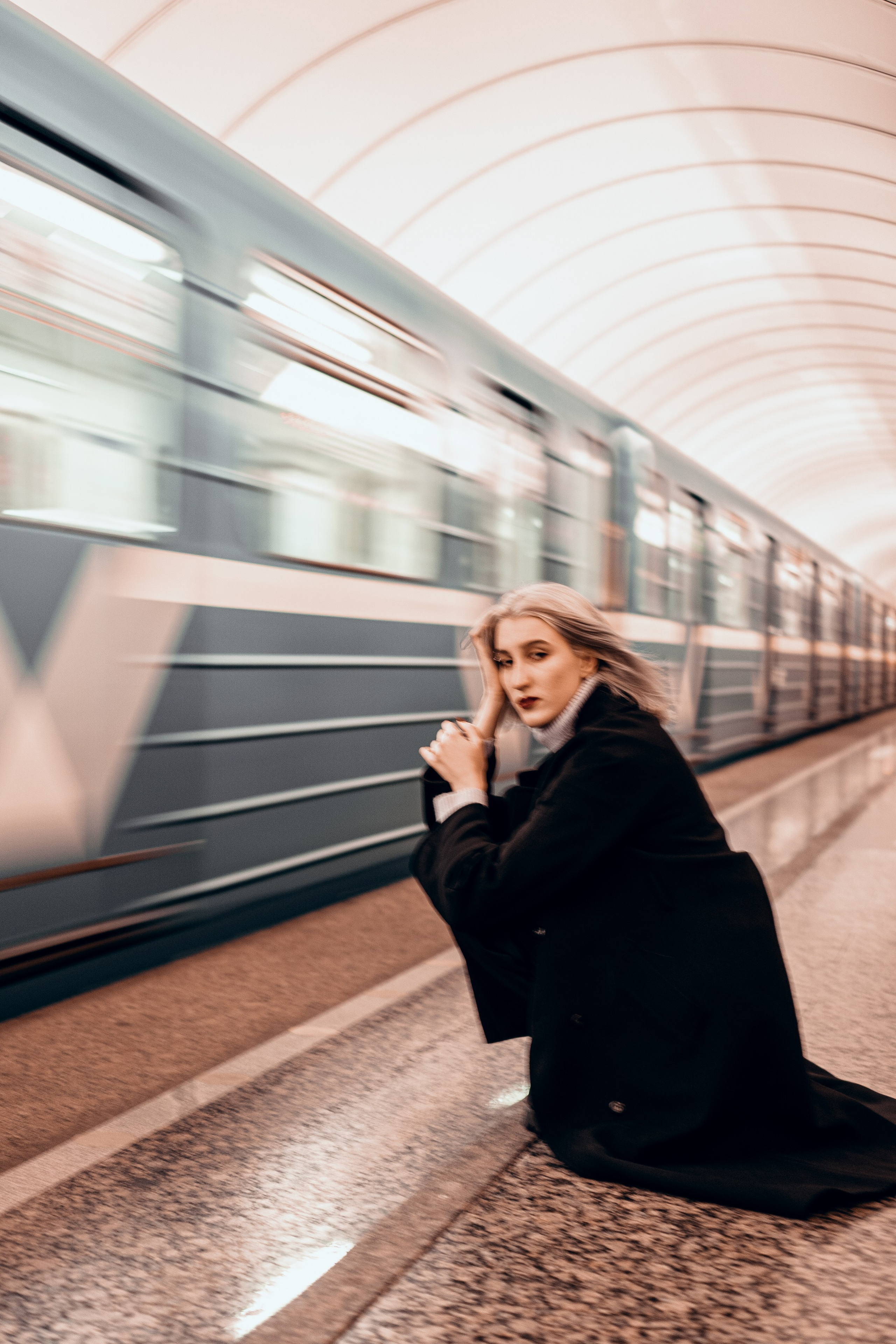 Анастасия в Метро. Профессиональный фотограф, Санкт-Петербург — Виктория Богомолова