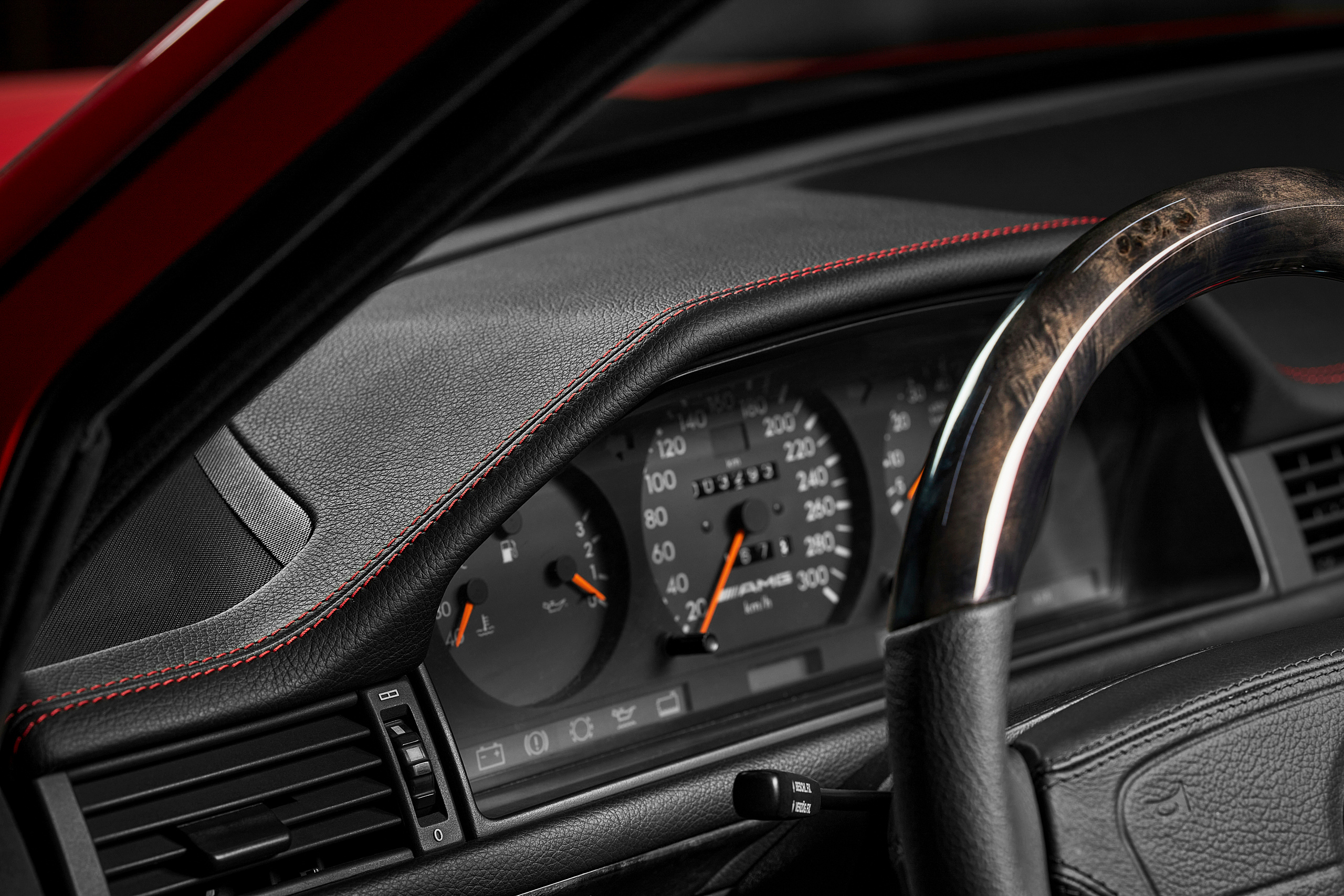 Mercedes-Benz E500 AMG Red Wolf