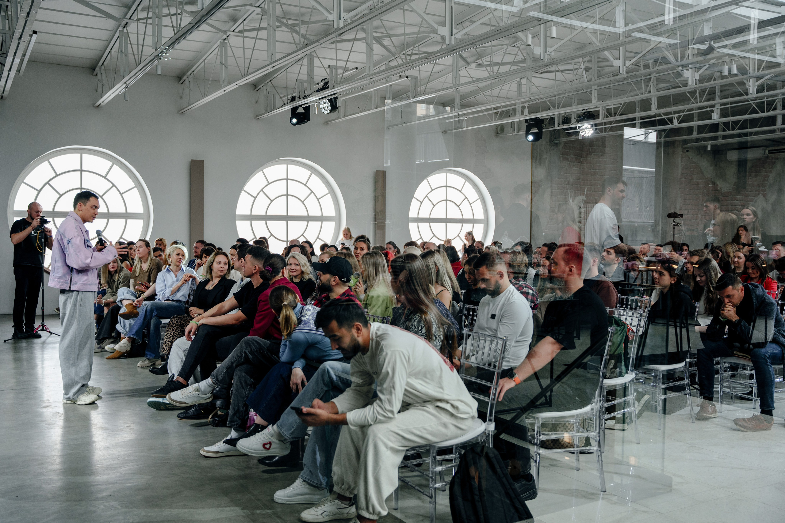 Репортажный фотограф на конференцию онлайн образования Instadium. Репортажный фотограф Москва Сергей Дружинин