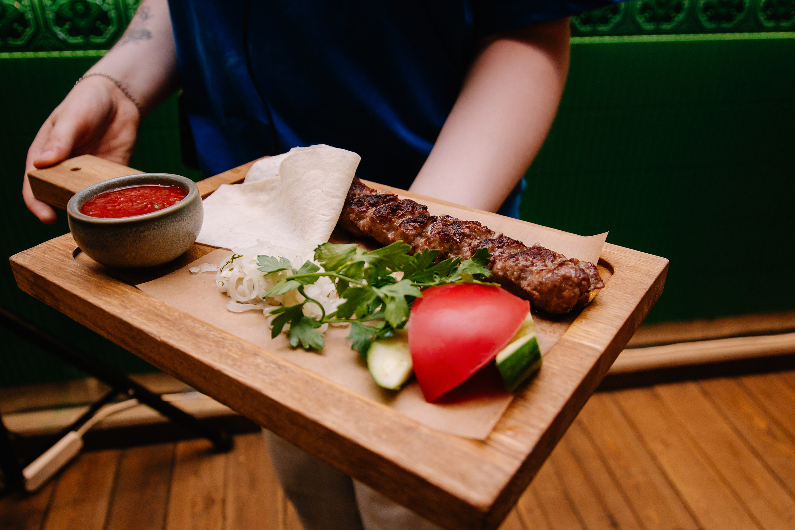 1 год ресторану Аджикинежаль. Фотограф в Челябинске Любовь Денисенко