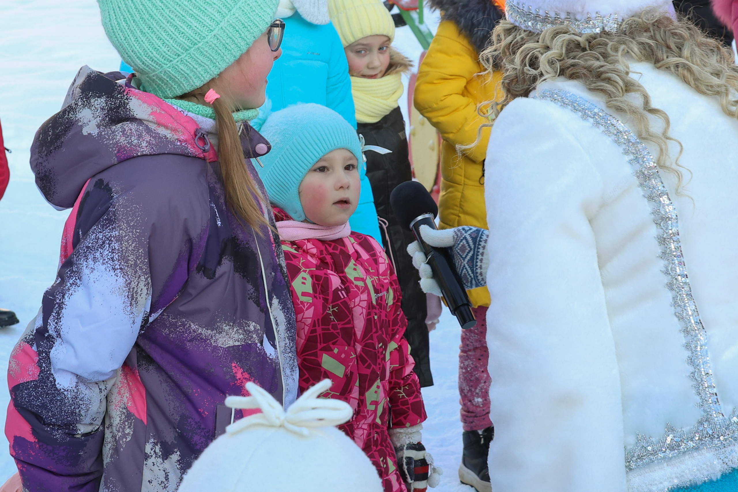 Новогодний праздник на улице