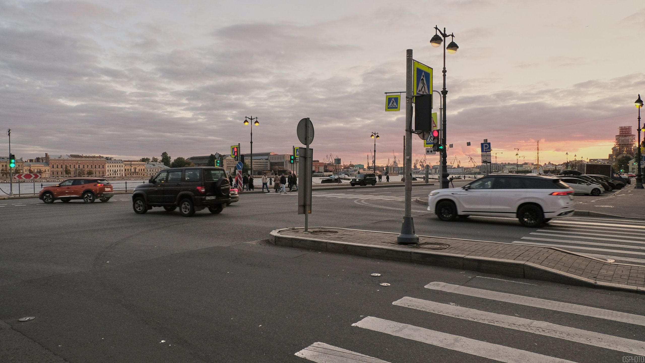 Санкт-Петербург. Фотографъ Сергѣевъ. Поймать мгновеніе