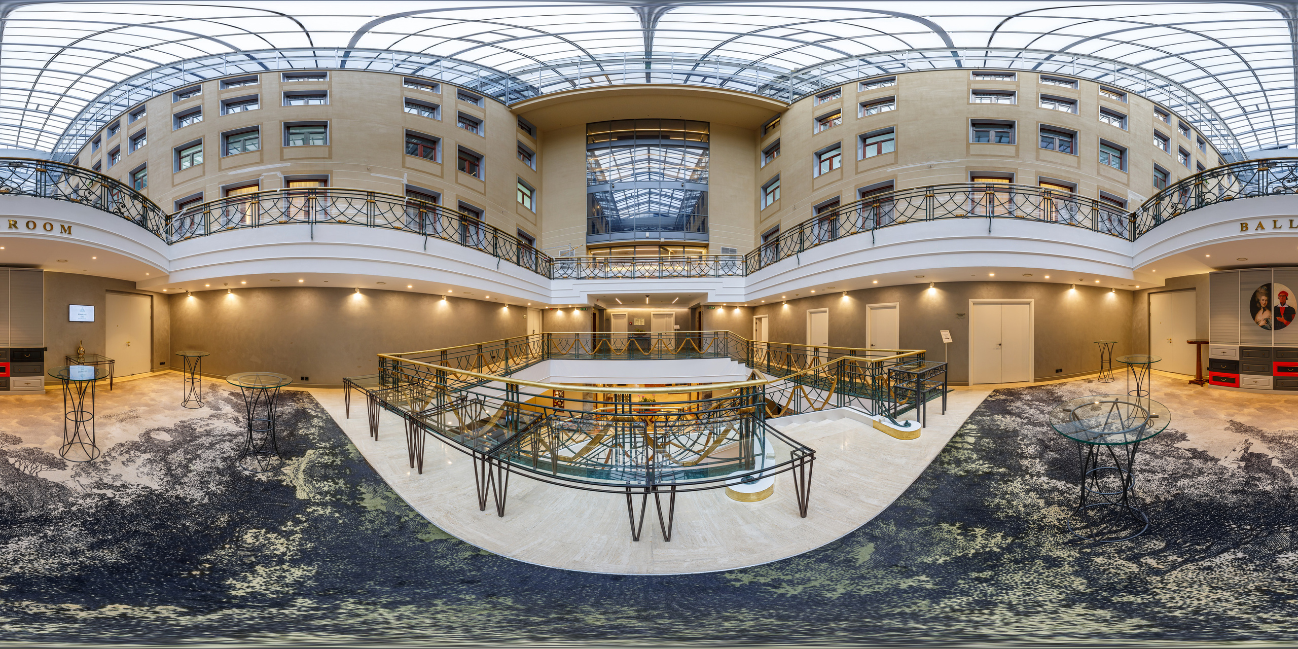 Виртуальный тур по 5* отелю Ренартисс Исаакий. Сергей Гусев — спортивная фотография, виртуальные туры, 3д панорамы