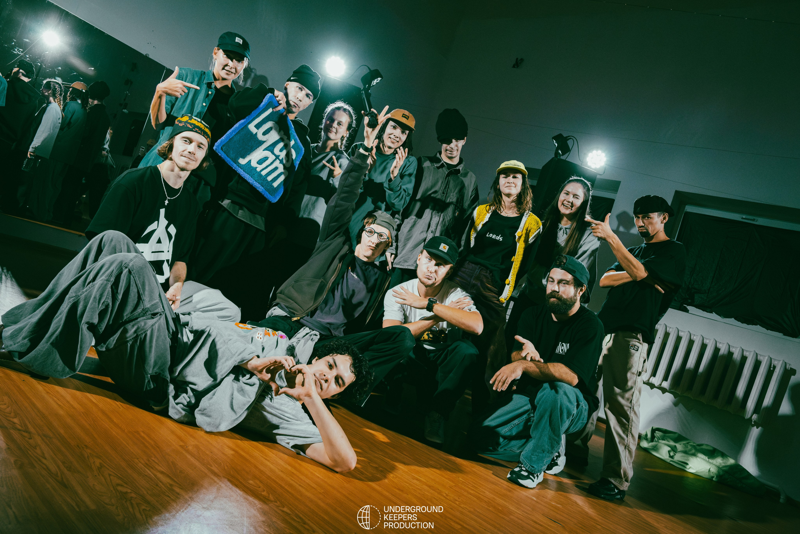LORDS JAM 18/10 (@youlovebu). Соня бу тебя сфоткала