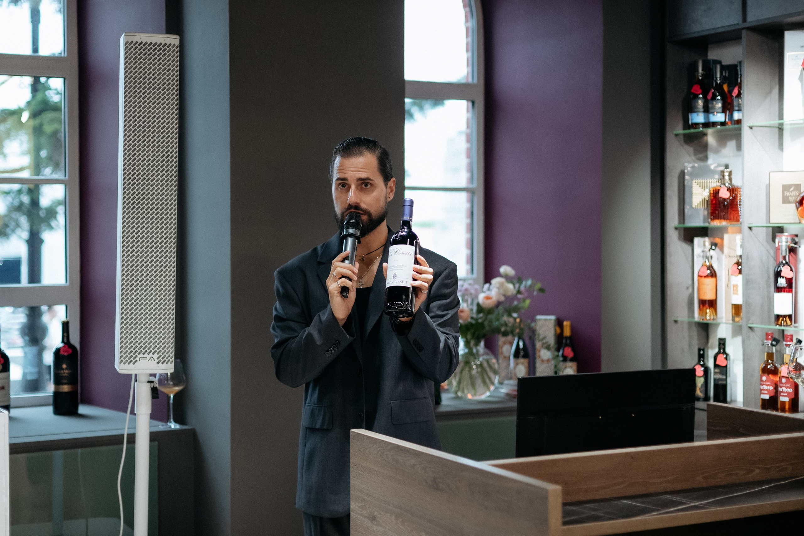 BY SIMPLE ВИНОТЕКА — ОТКРЫТИЕ. СВОИ. ФОТООТЧЕТЫ-СОБЫТИЯ-МЕСТА