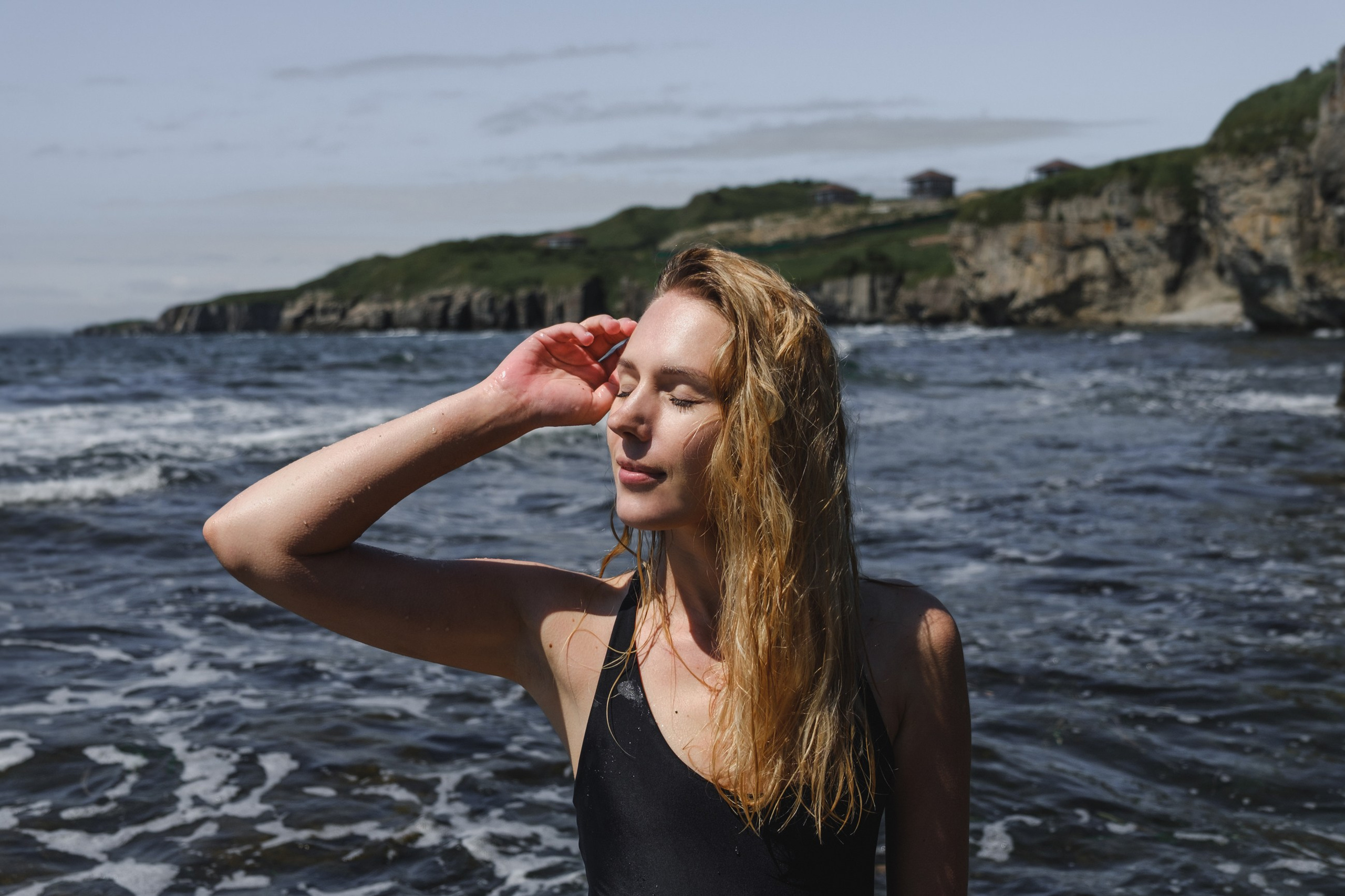 Мыс Брюса, бюссе, маяк 