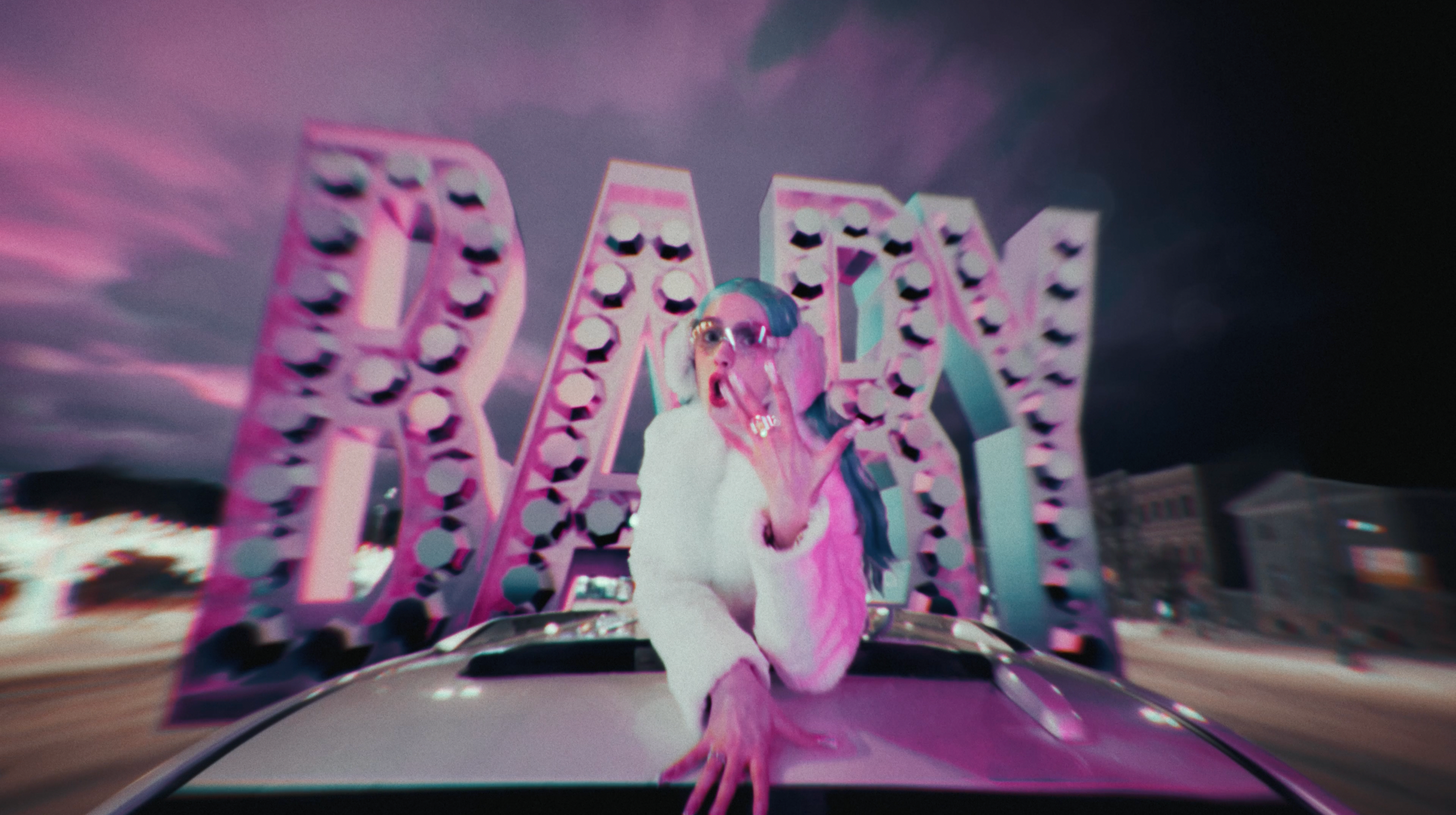 HORIZONTAL. Креативный продюсер и арт-директор в Санкт-Петербурге Марина Кадын