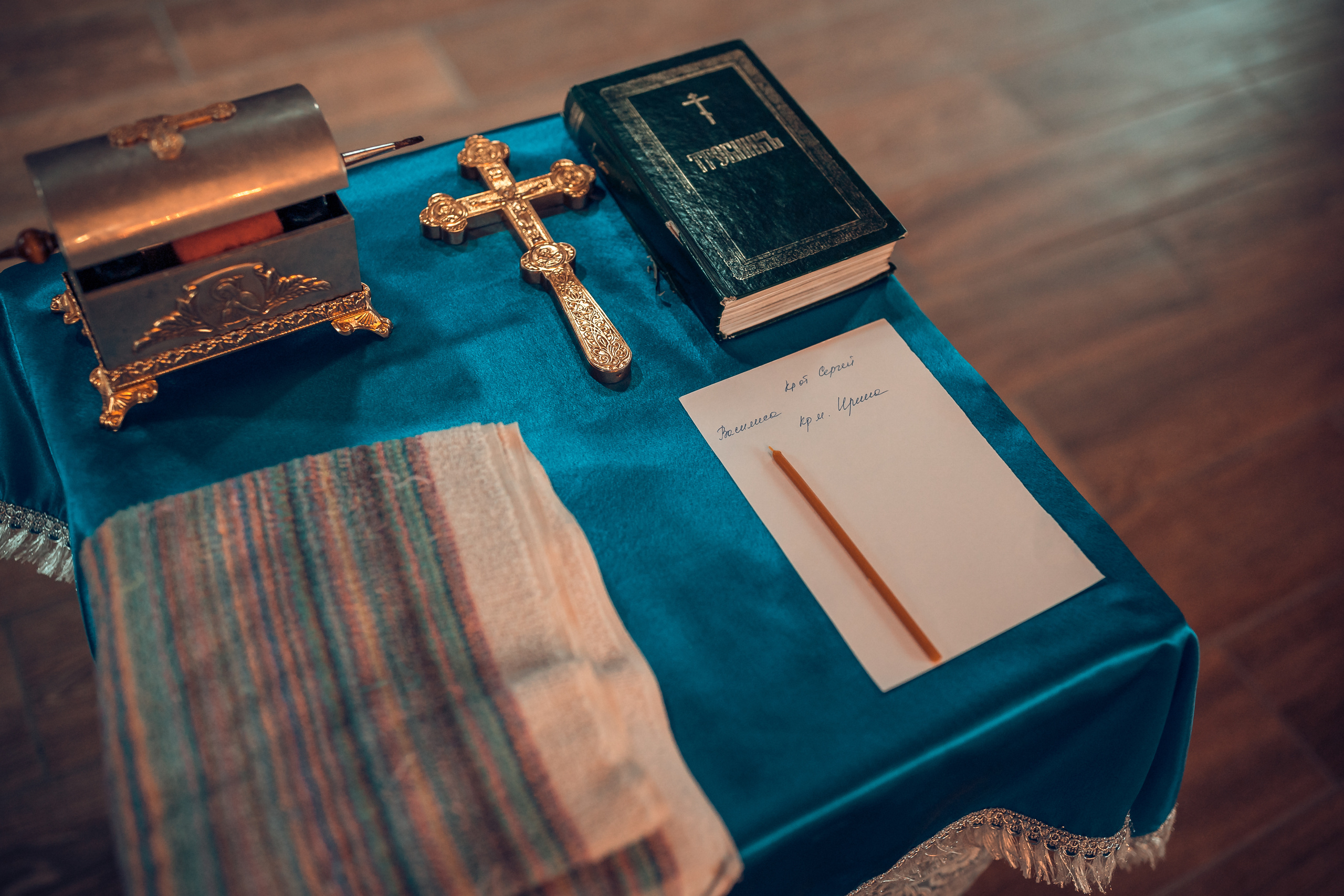 Крещение Василисы Храм Дивногорск. Фотограф на Крещение и Венчание в Красноярске Рамазанова Юлия