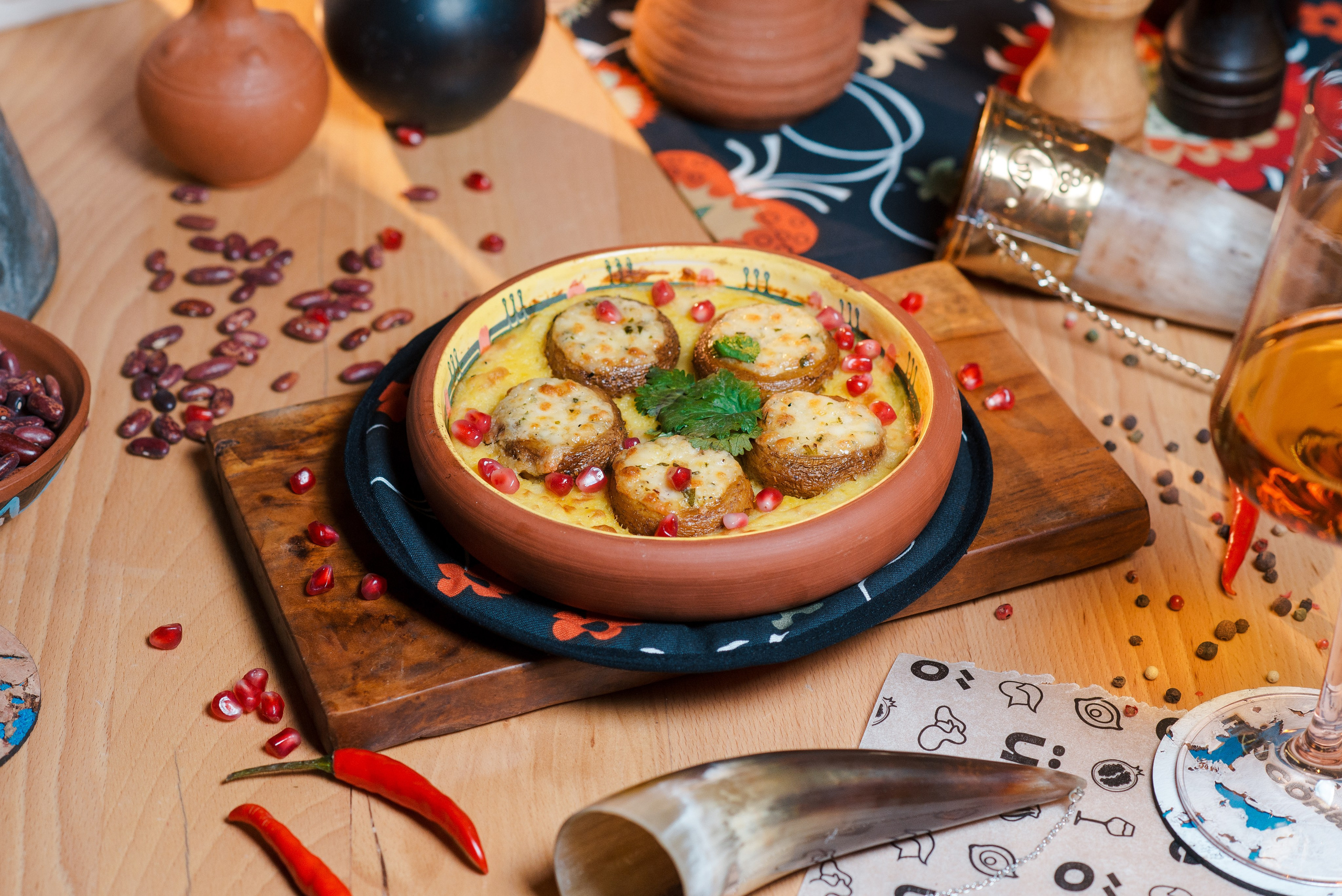 Персонажи. Главная