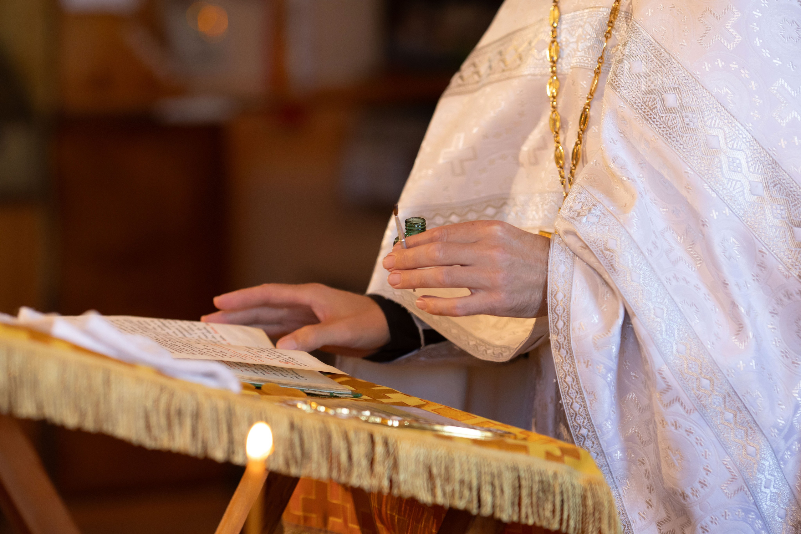 Крещение двух братьев. Храм Успения Пресвятой Богородицы. Семейный и детский фотограф Анна Петракова