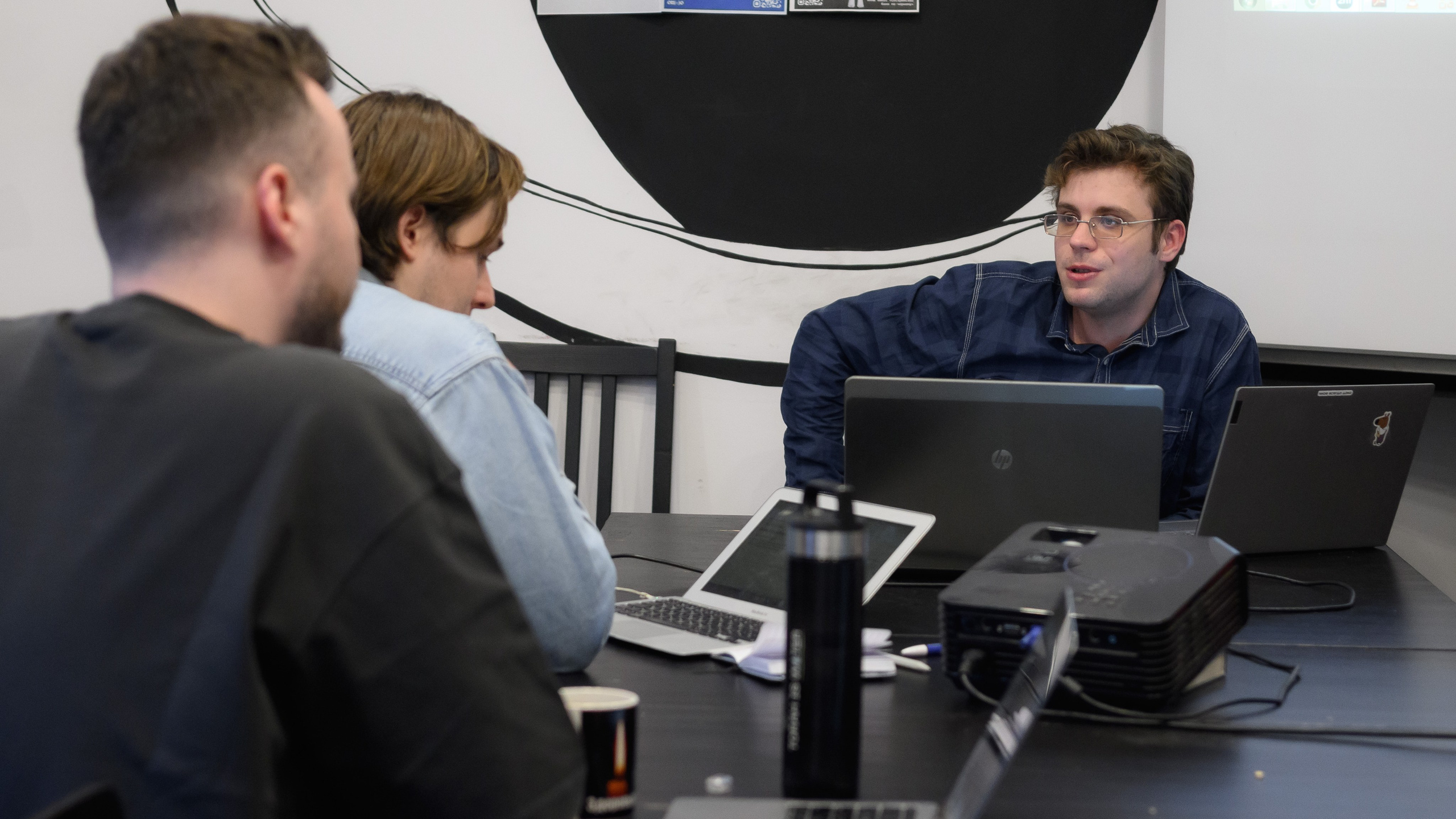 Научный круглый стол. Ларичев Алексей — индивидуальный и репортажный фотограф Москва