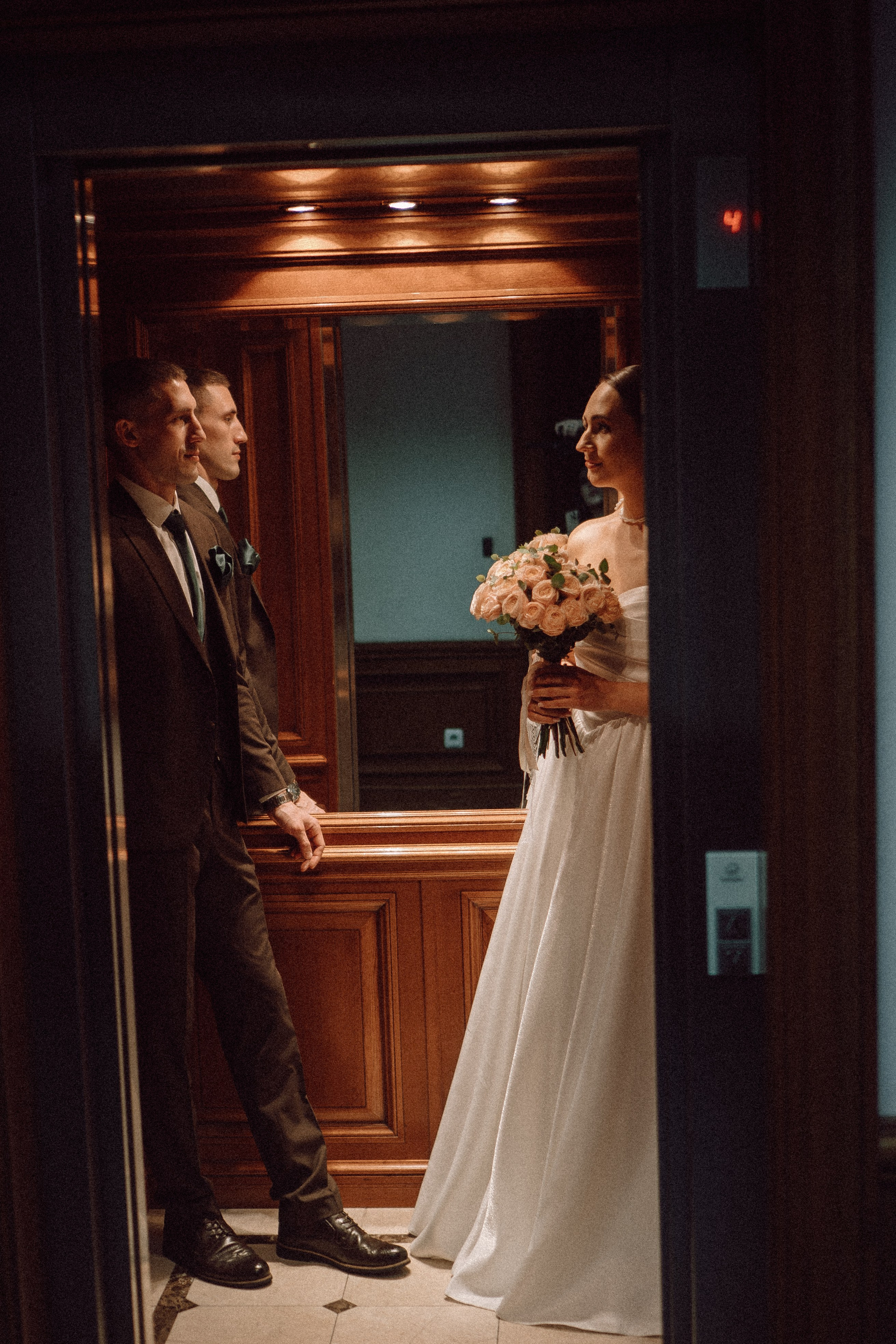 ЗАГС И ПРОГУЛКА 2 ЧАСА. Профессиональный фотограф, Санкт-Петербург — Виктория Богомолова