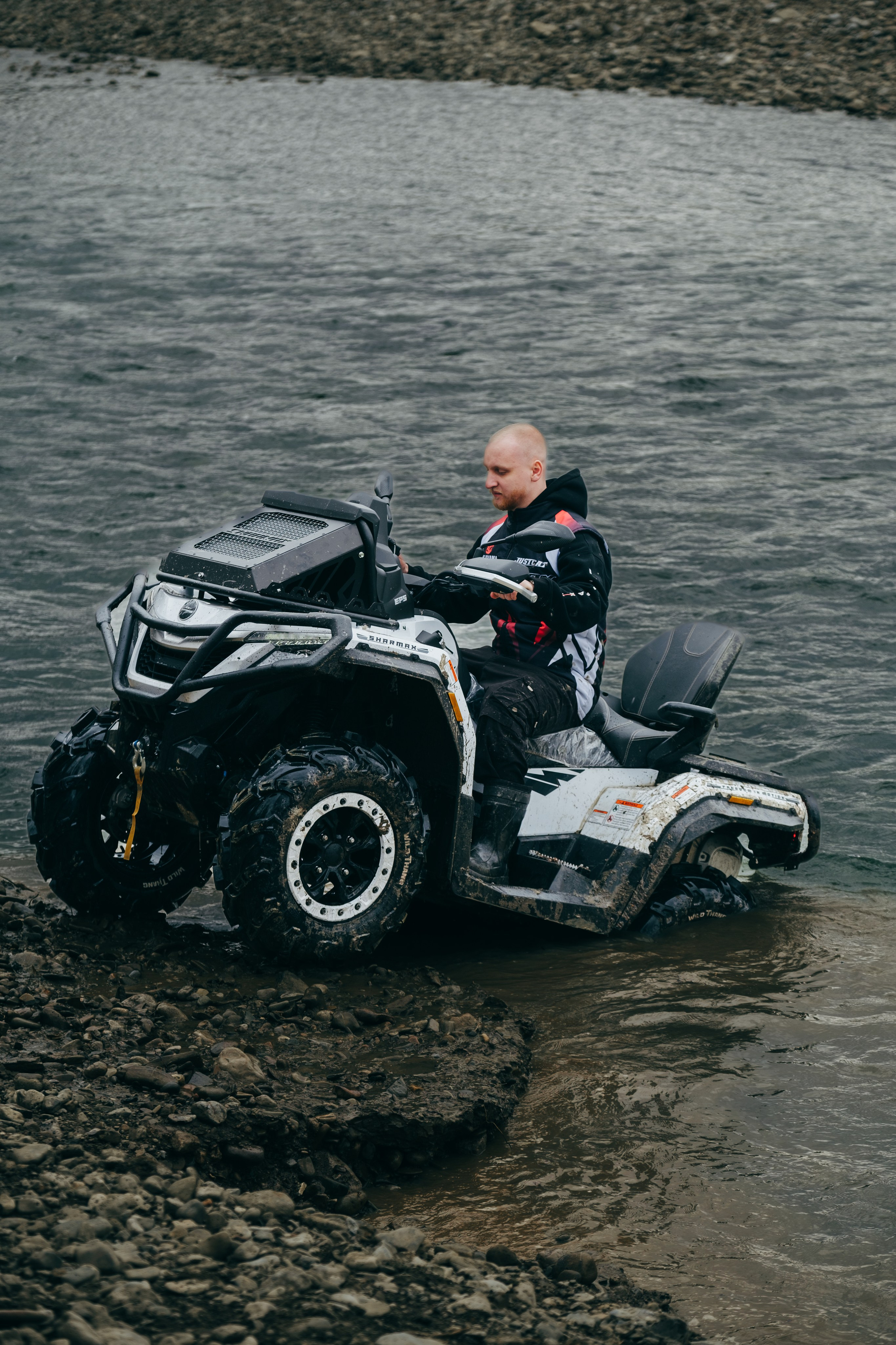 Эндуро Фест от Shamax Motors (Краснодар). Свадебный фотограф Денис Ожигин в Краснодаре и крае. Эмоциональная и стильная съемка вашего дня