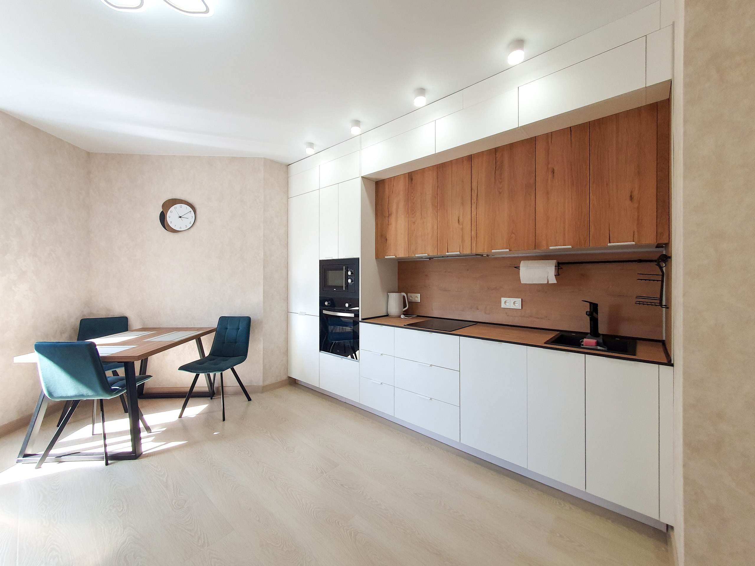 Кухня Жигура 12а. Компания по производству премиальной мебели в городе Владивосток Chezvl