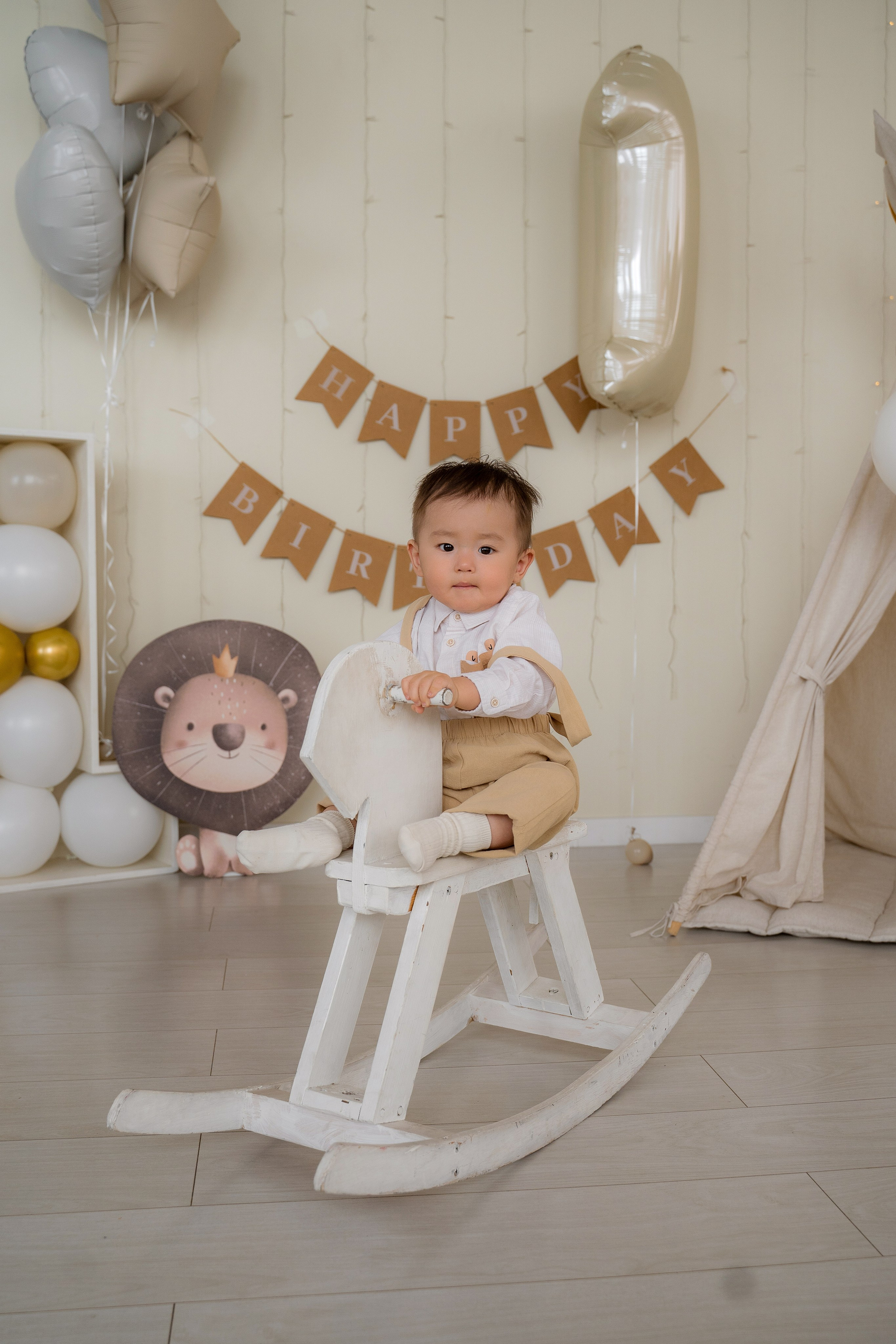 Cake Smash. Фотостудия Малина в городе Улан-Удэ. Фотограф Ирина Жарникова