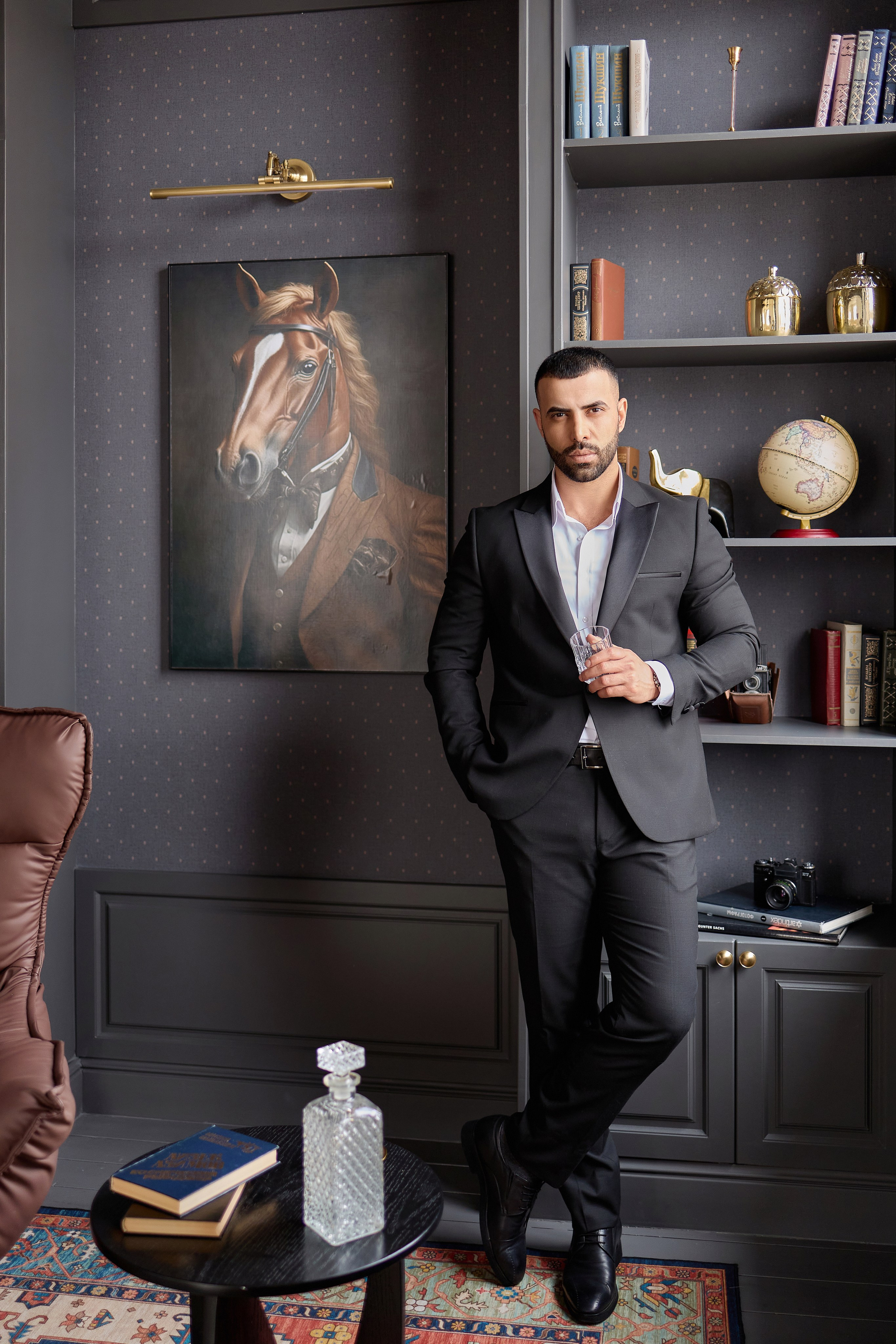 Фотосессия в деловом стиле в Краснодаре. Фотограф Руслан Потапов в Краснодаре