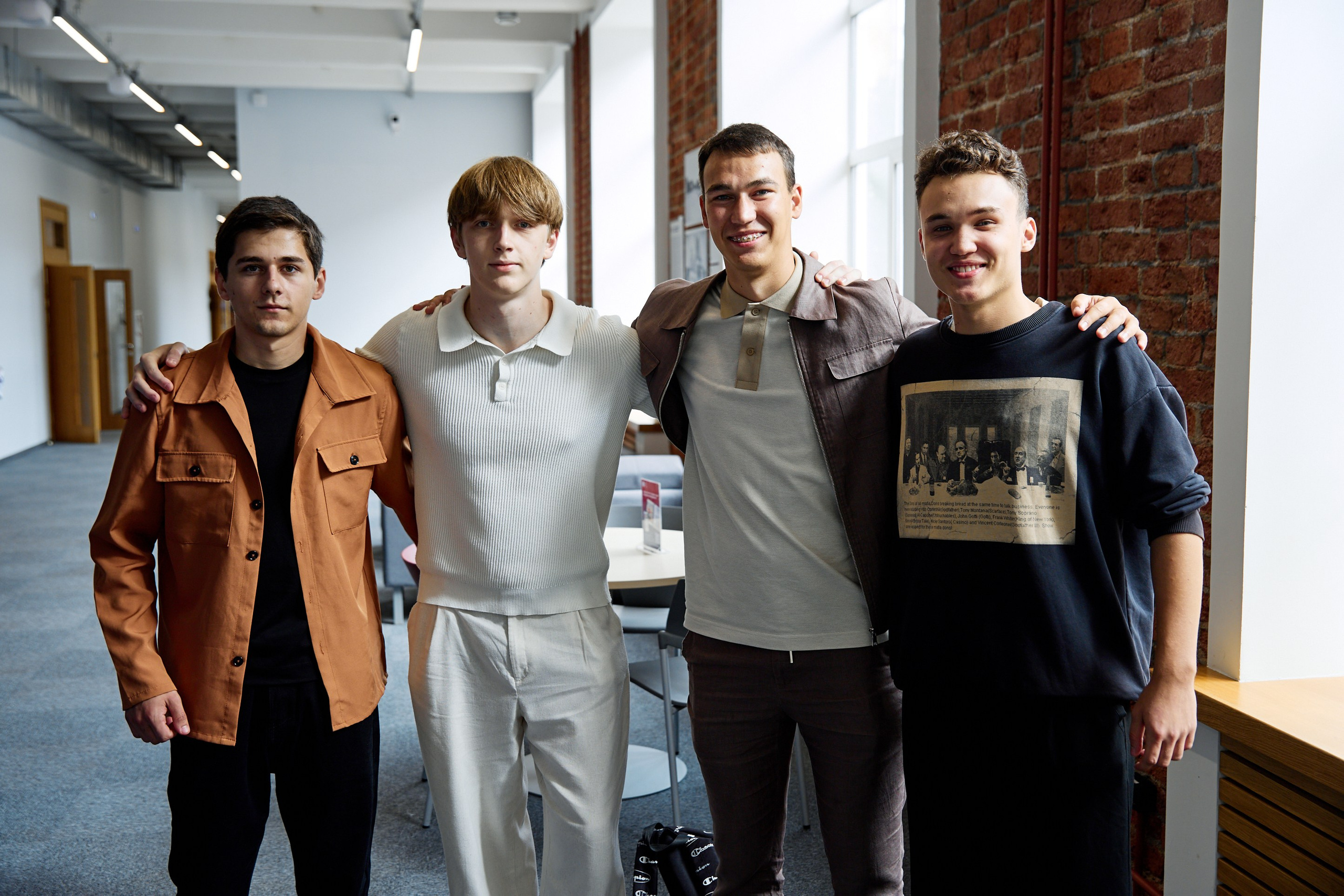 День знаний ВШБ 2025. Фотограф Иван Косарев