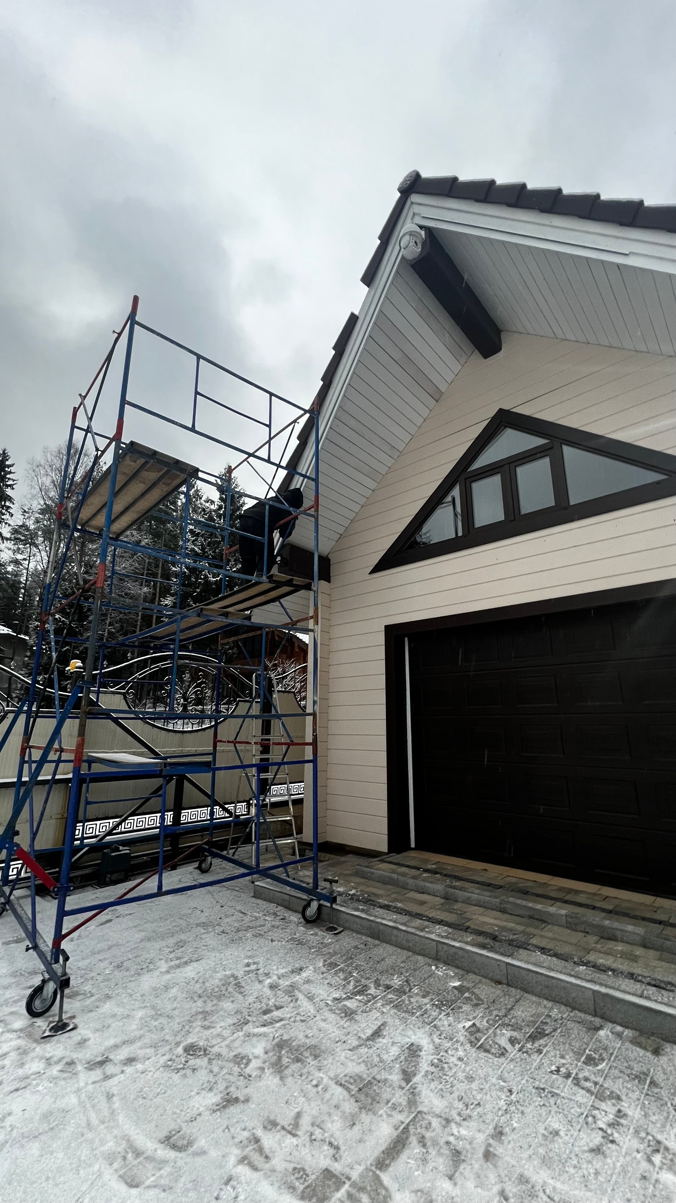 Elegant Home Lighting «неоновая сказка». IlluminaSPB — Ваш надежный партнёр в мире электричества