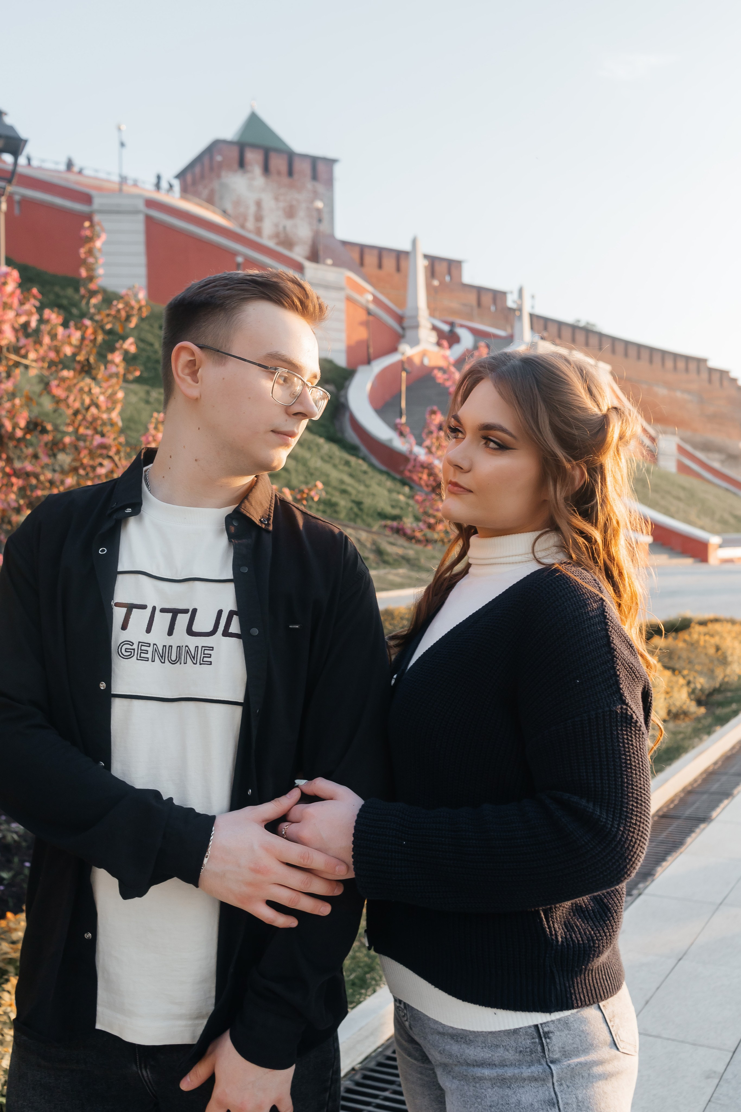 Предсвадебная love story в Александровском саду в Нижнем Новгороде | городская фотосессия. Свадебный фотограф и фотограф Love-Store в Нижнем Новгороде Анастасия