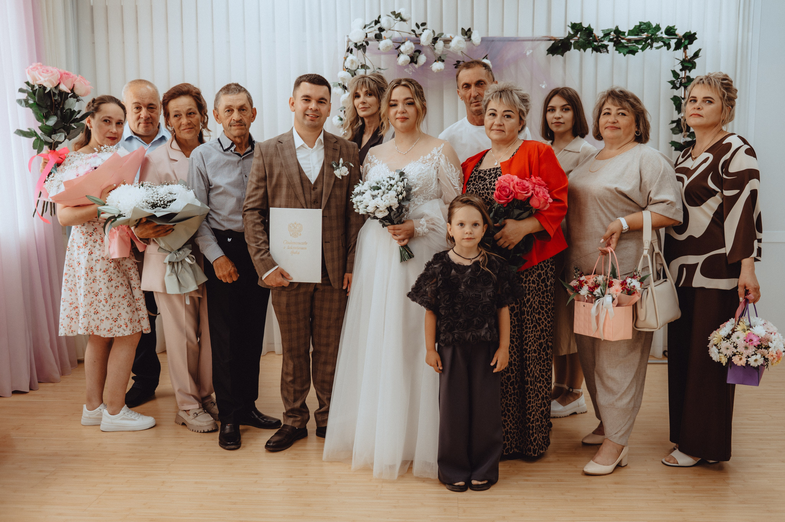 Анонс, свадьба 4.07.26. Женский и семейный фотограф в Костроме. Алена Шепот