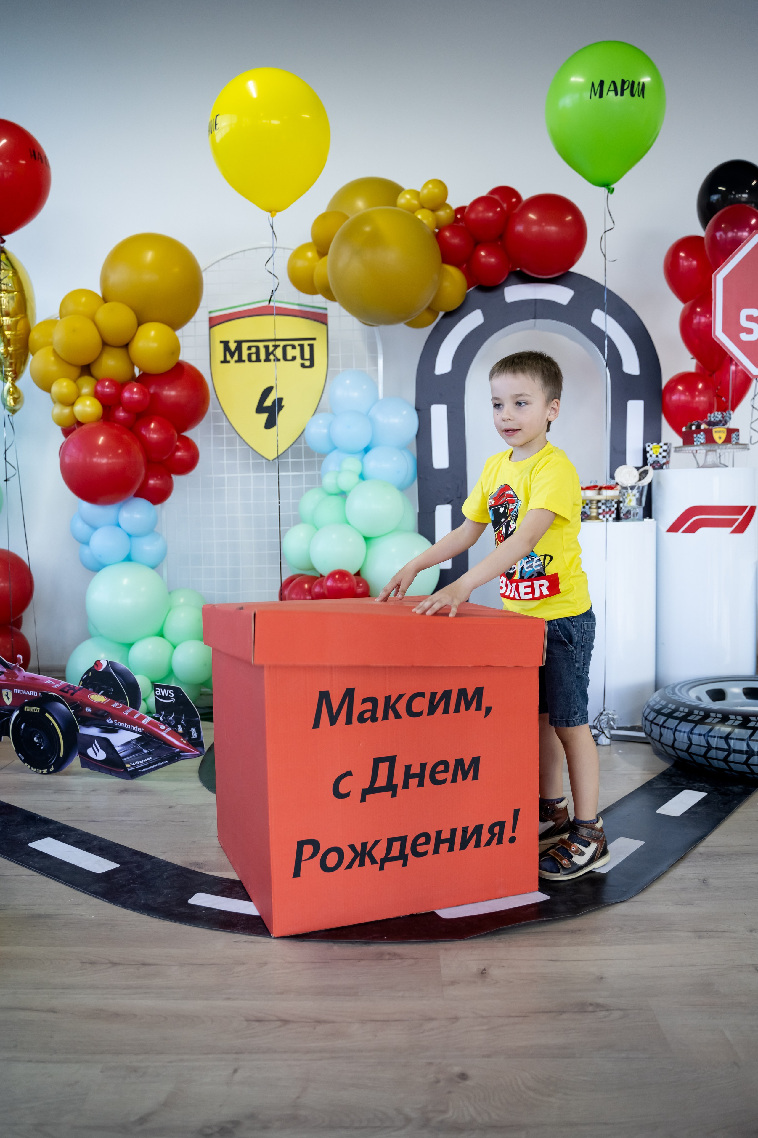 FERRARI вечеринка. Фотограф в Одинцово, Москве