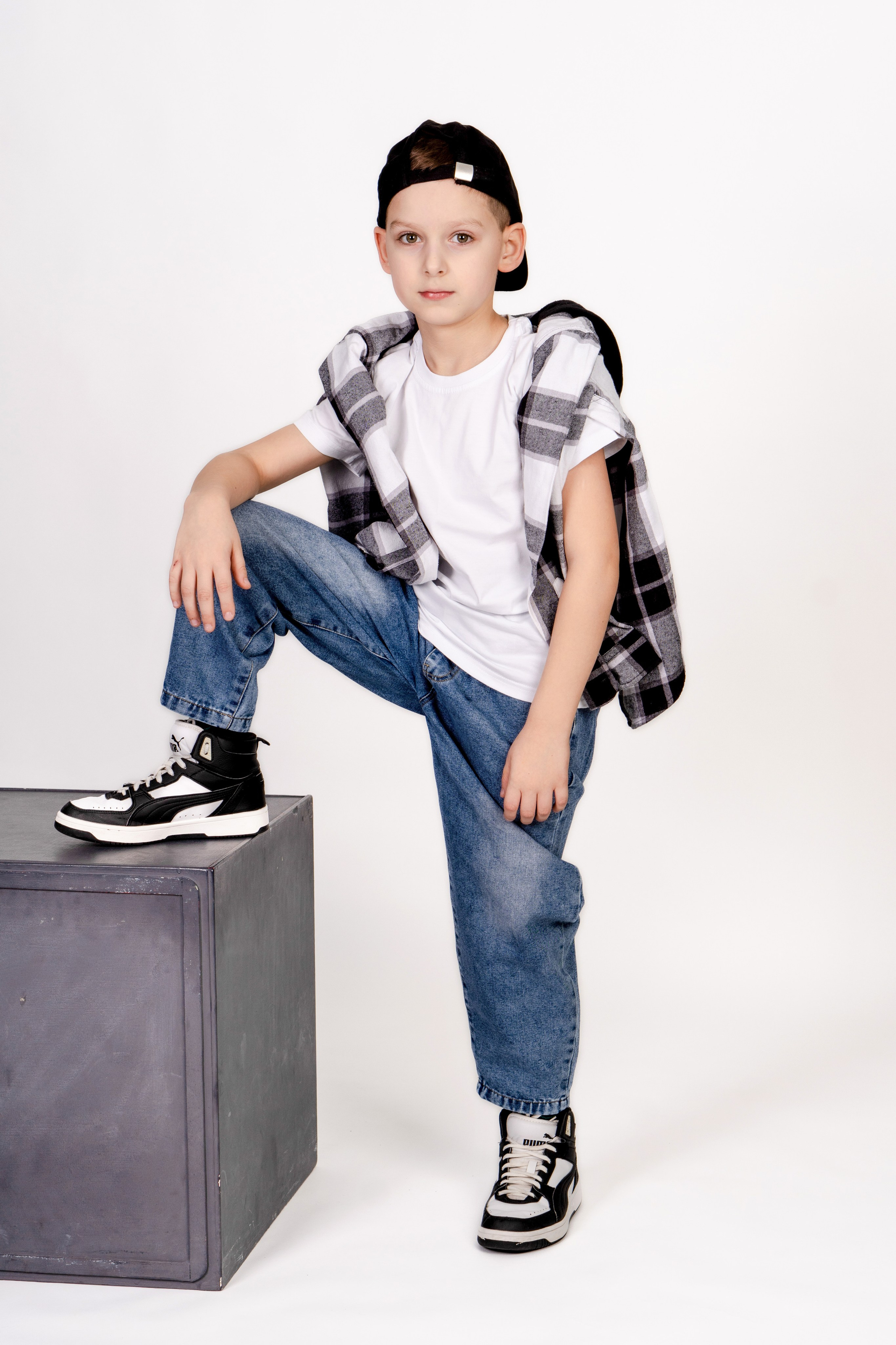 Джинсы для подростков. Женский, семейный и детский фотограф в Тюмени Диана Осипова