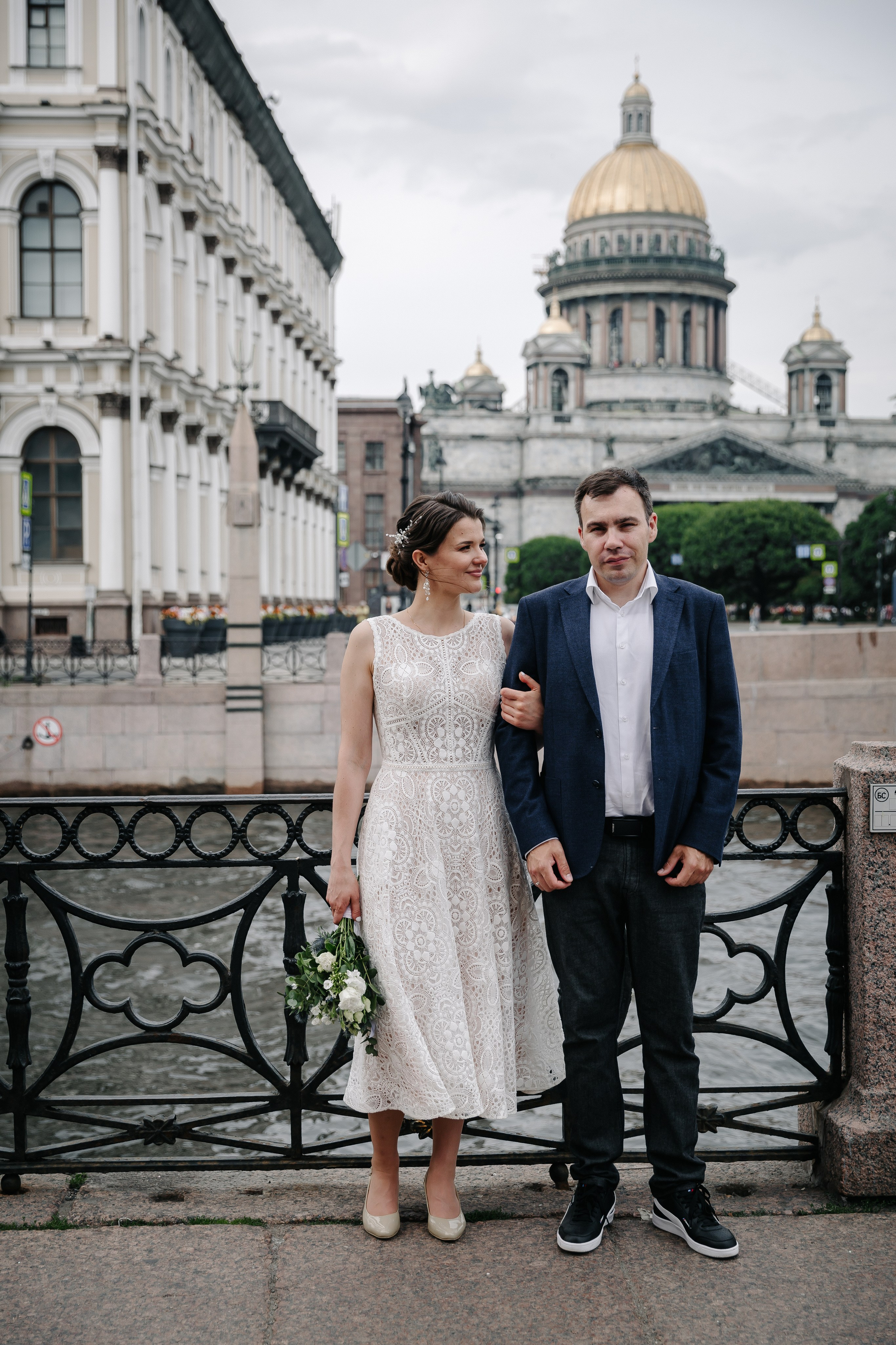 ДВОРЕЦ № 1 | Июль, Исаакиевская площадь. Свадебный фотограф в Санкт-Петербурге Полина Корзухина