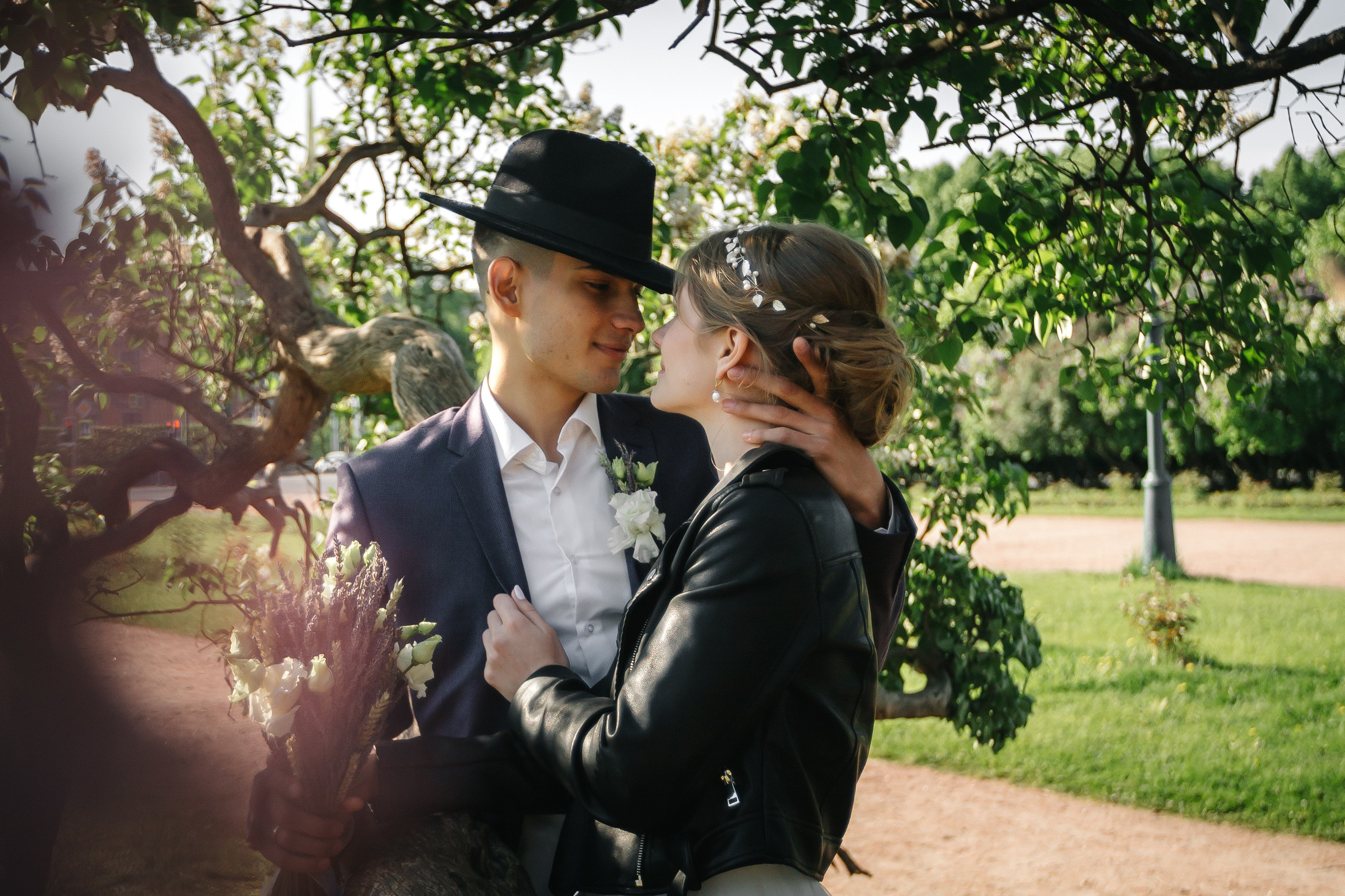 ИЮНЬ| Рассвет, Васильевский остров, Атланты, Исаакий. Свадебный фотограф в Санкт-Петербурге Полина Корзухина