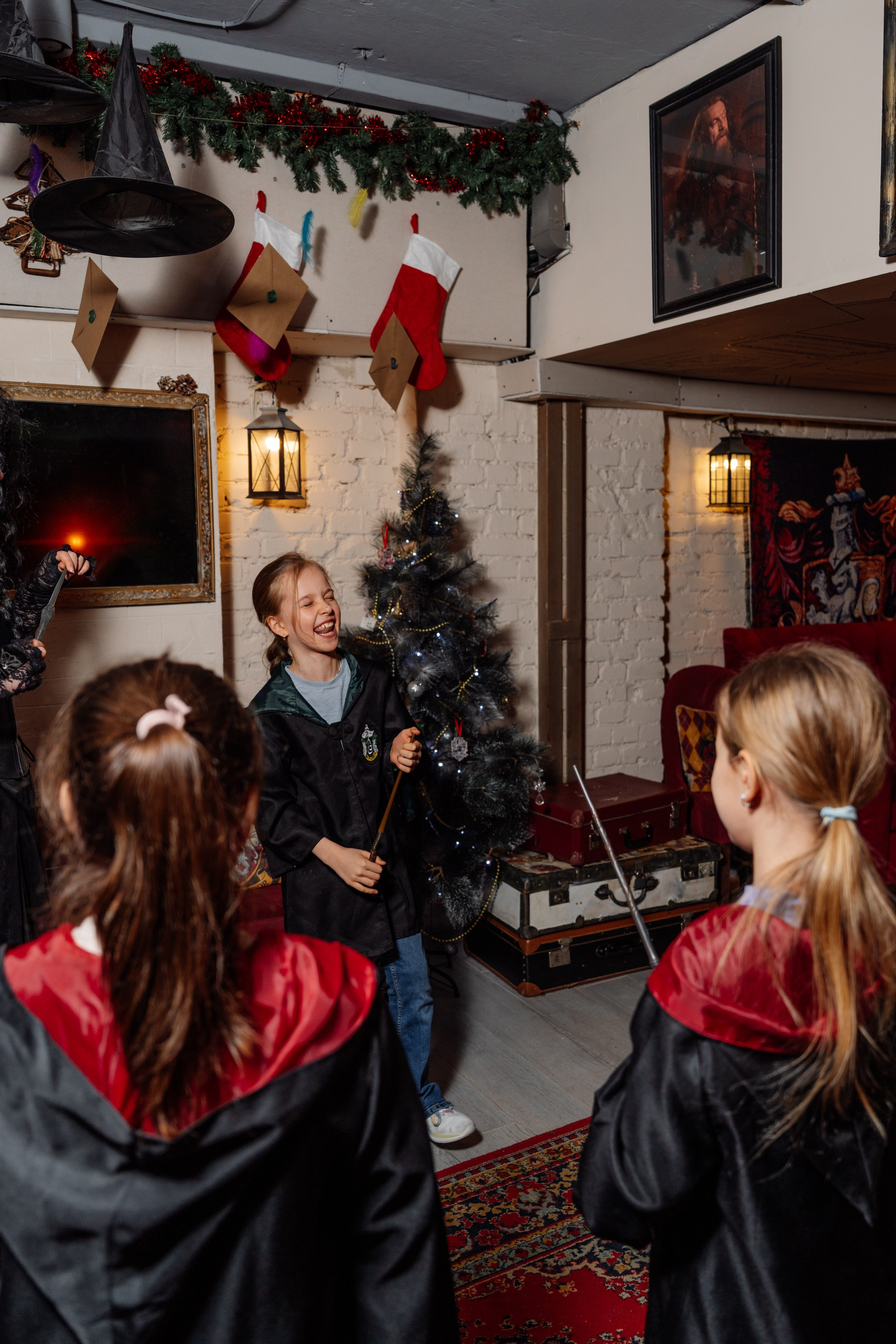 весёлые детские квесты в доме Гарри Поттера в Москве 