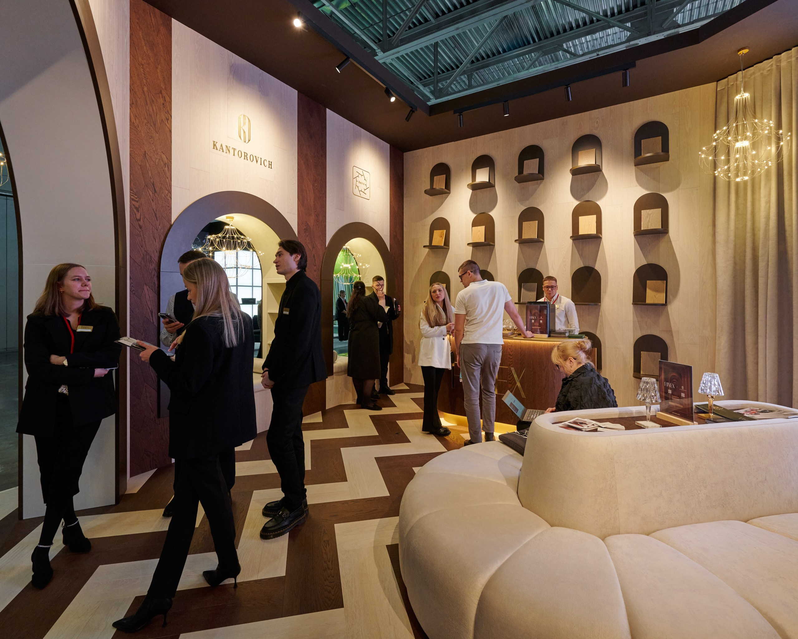 Съемка стендов на выставках. Интерьерный и архитектурный фотограф Москва и МО. Свободный Роман