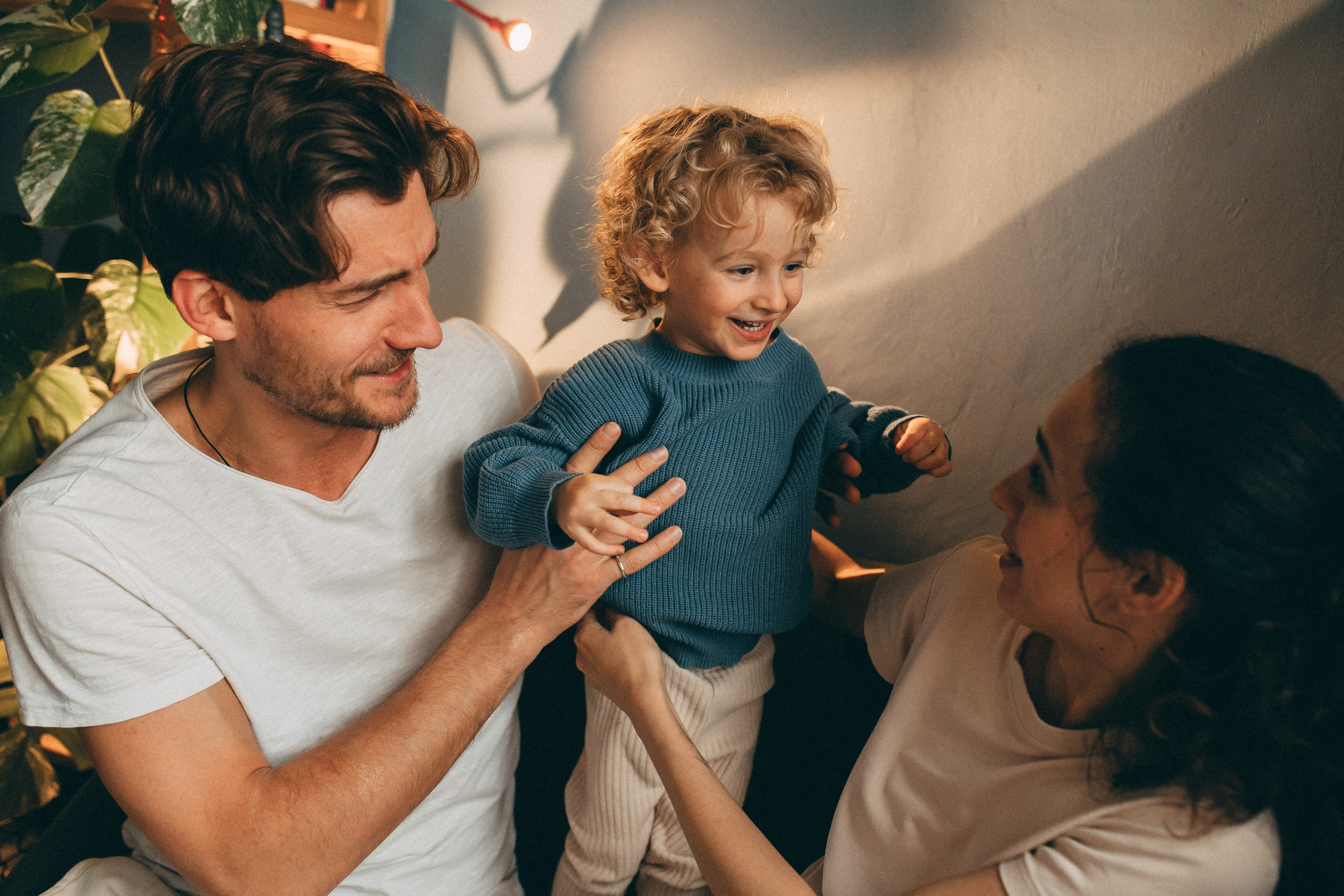 Виктор & Евгения & Марк. Главная