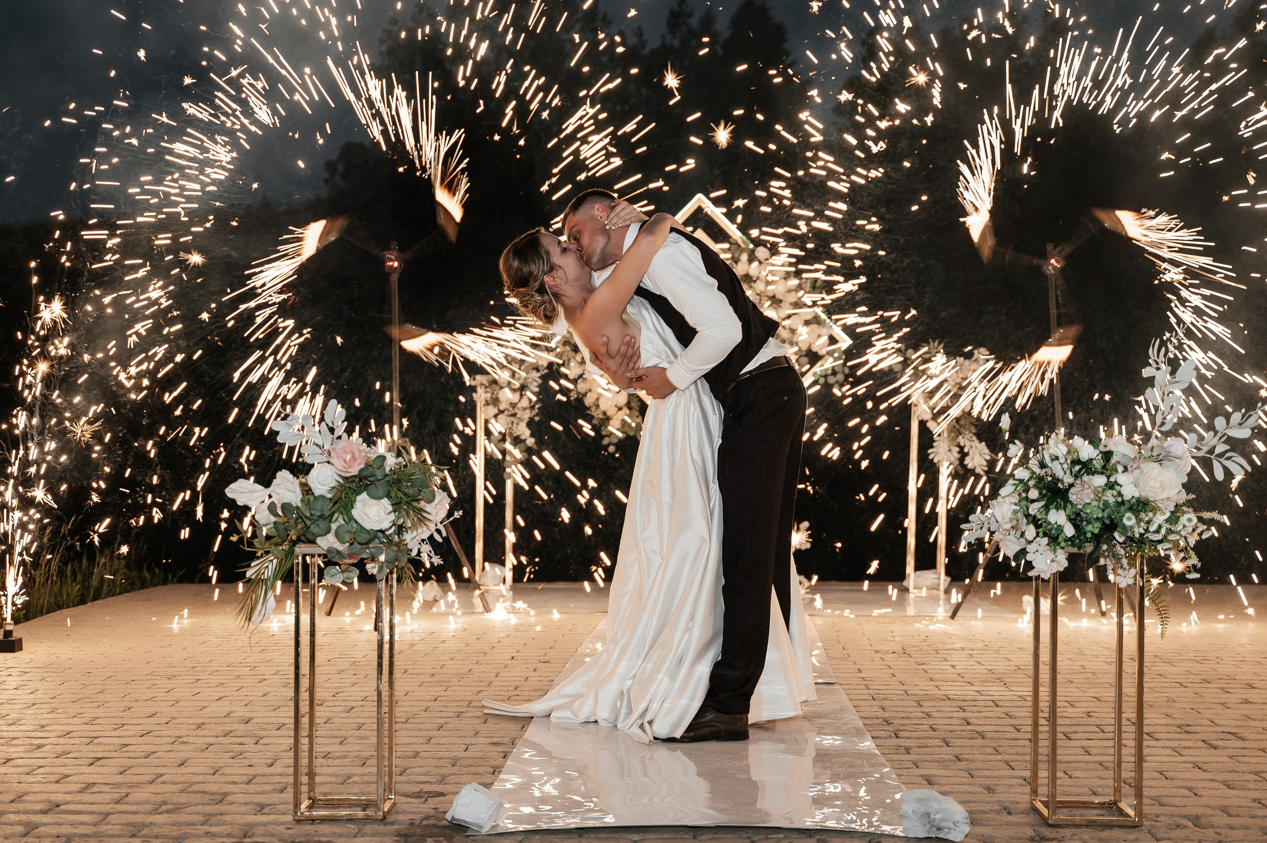 Анастасия и Антон. Свадебный и семейный фотограф в Красноярске Виктория Тимонина